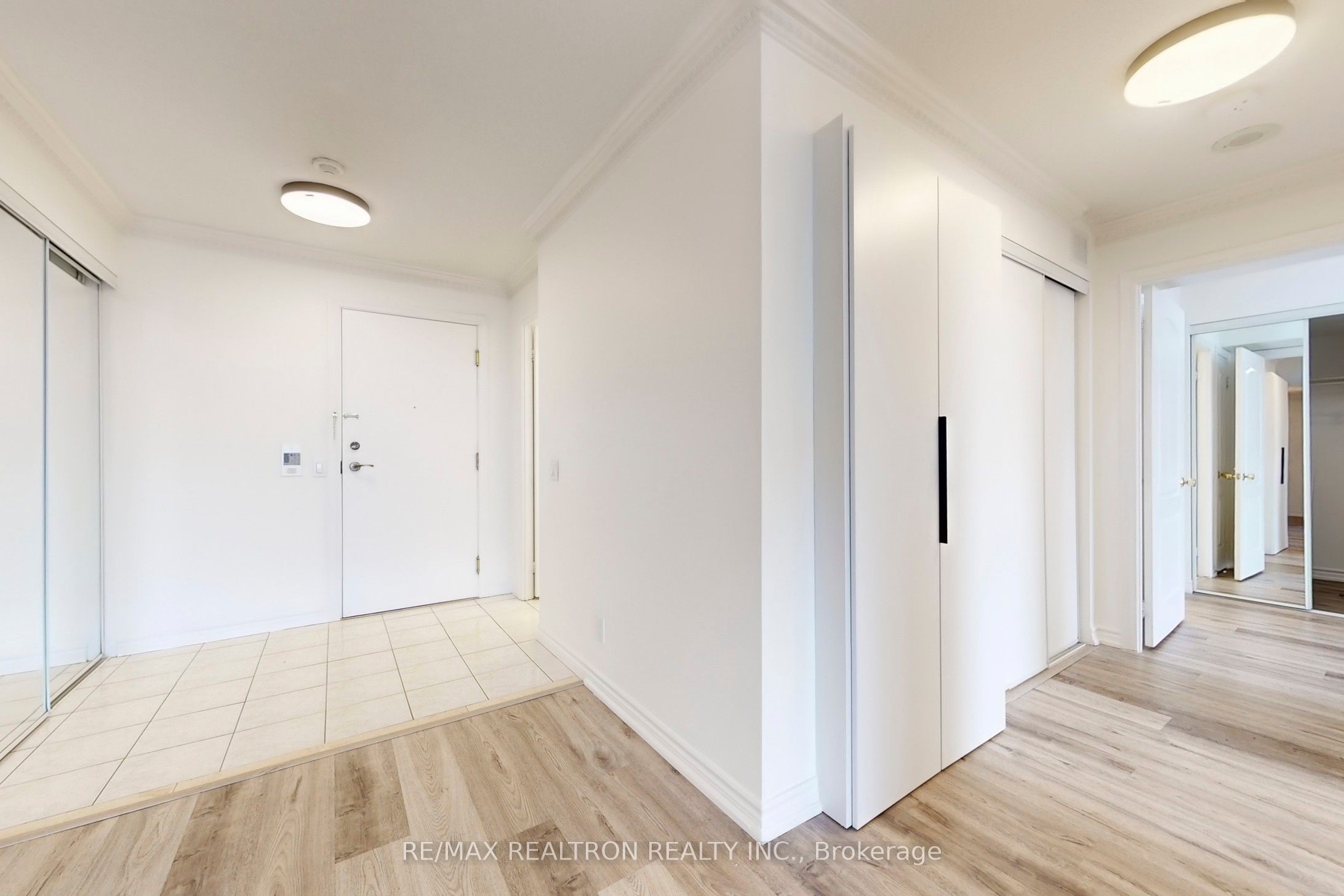 Photo 12 of Unit 1107, 265 Ridley Boulevard, Toronto, Bedford Park-Nortown — HOMEH