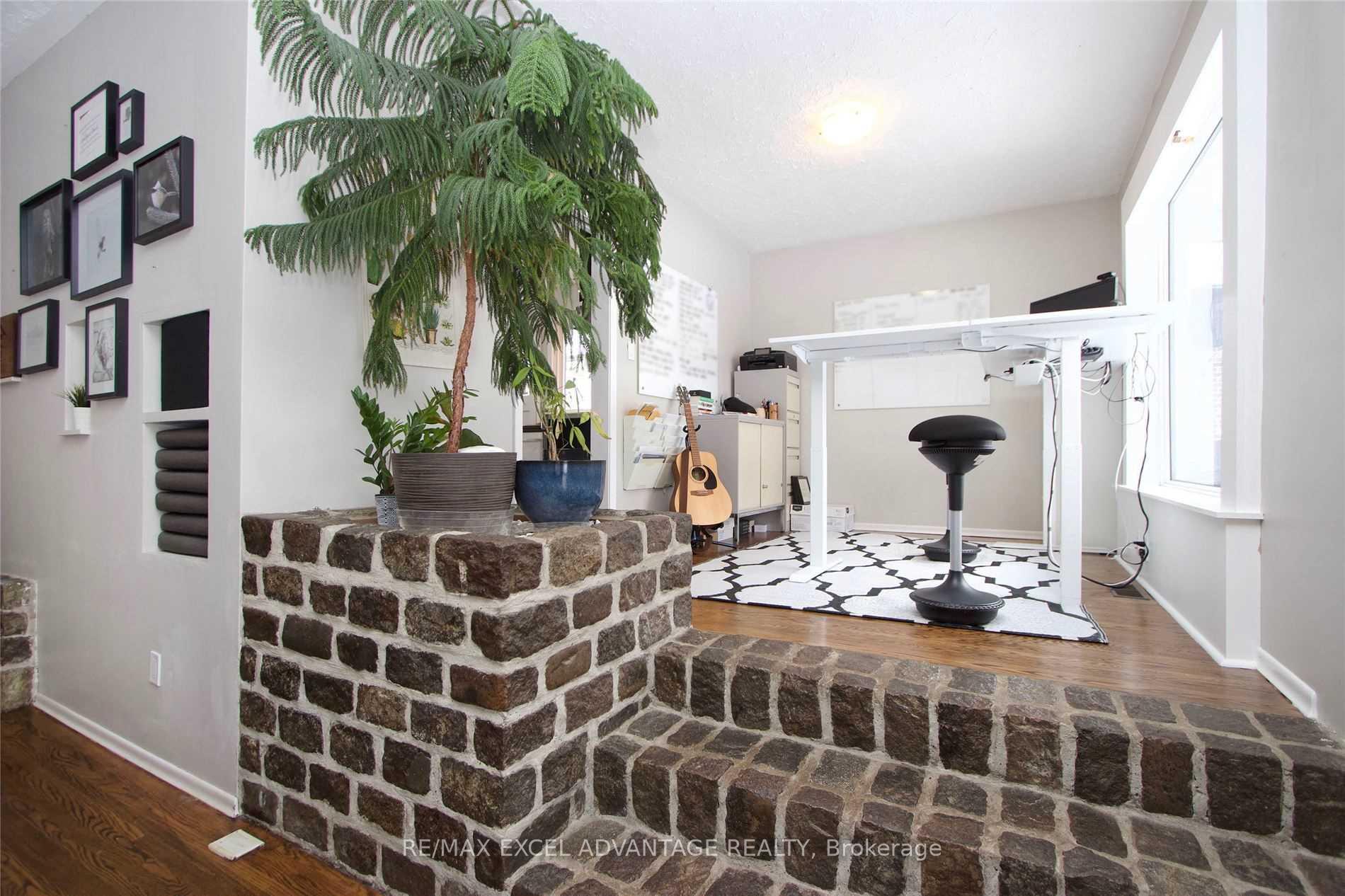 Photo 9 of Unit Main, 406 Jane Avenue, Oshawa, Northglen — HOMEH