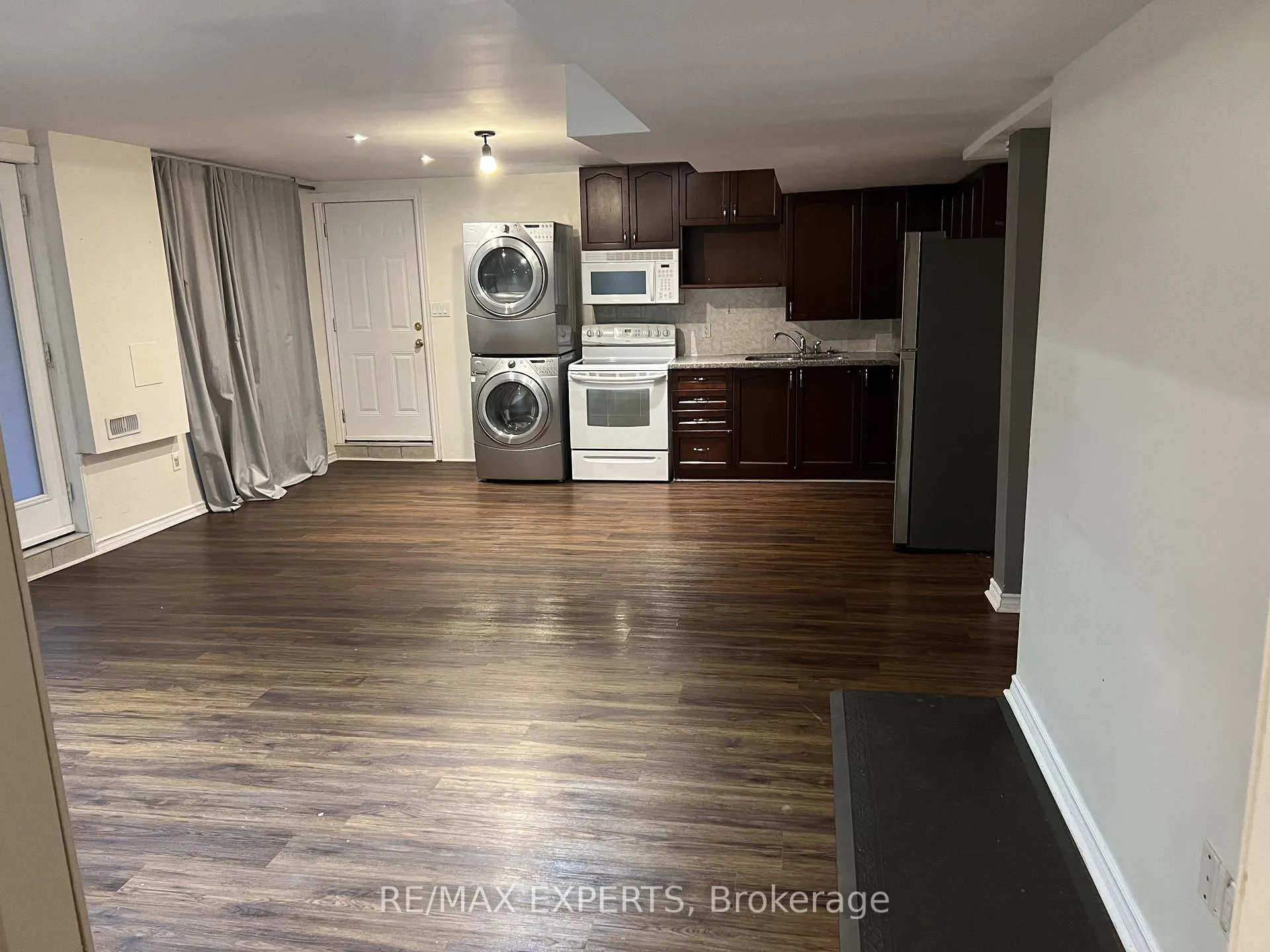 Photo 10 of Unit Bsmt, 814 Wingarden Crescent, Pickering, Dunbarton — HOMEH