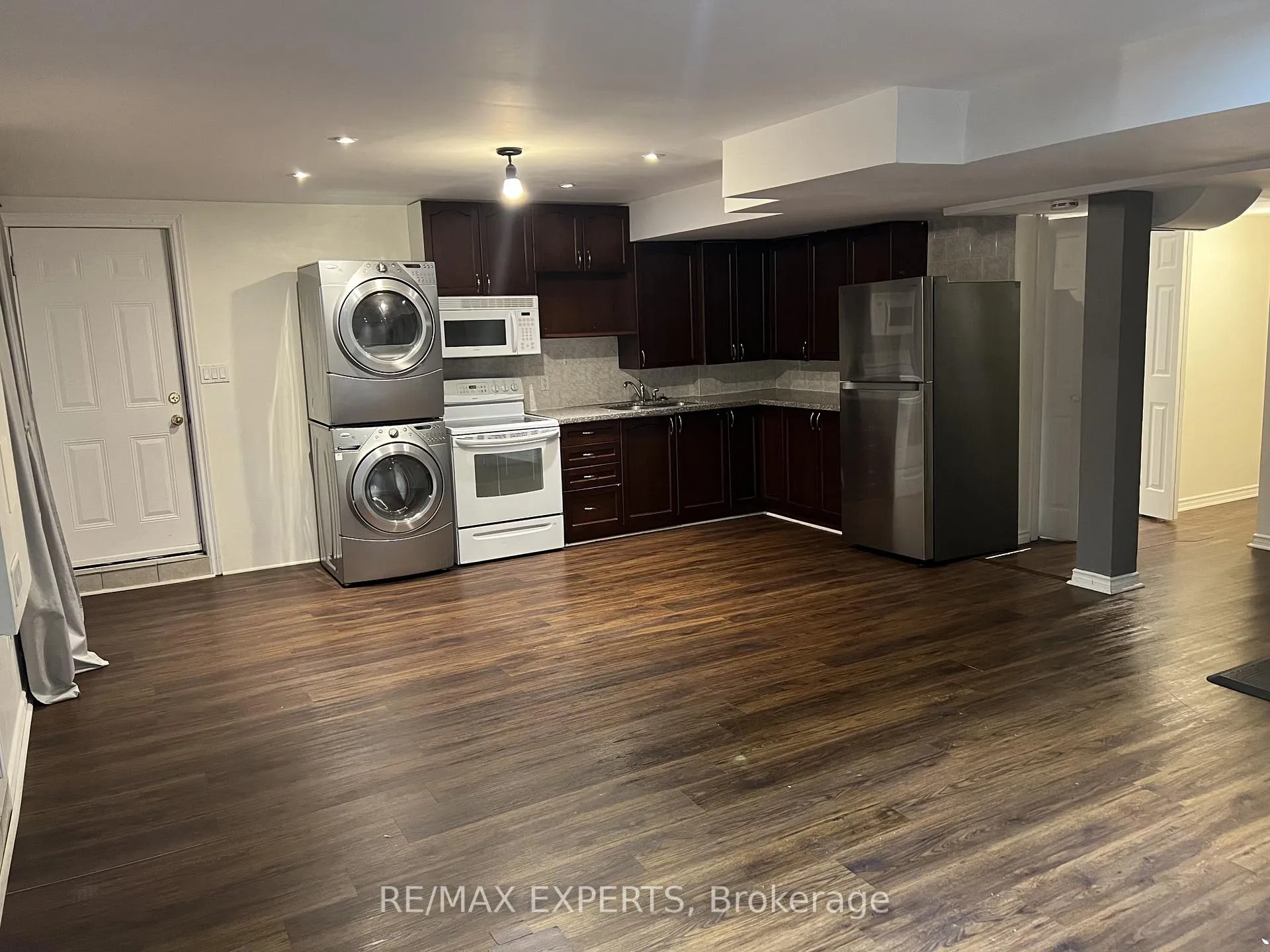 Photo 12 of Unit Bsmt, 814 Wingarden Crescent, Pickering, Dunbarton — HOMEH