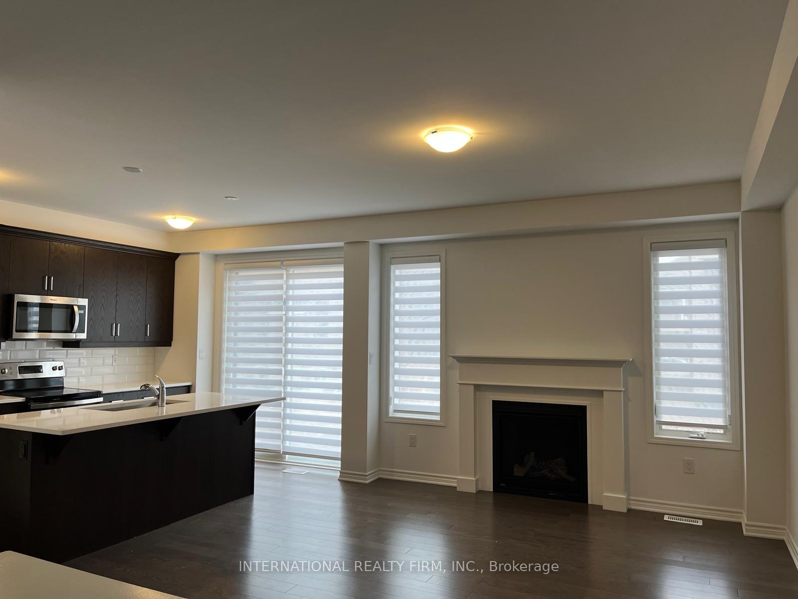 Photo 3 of 1187 Stacey Crescent, Milton, Bowes — HOMEH