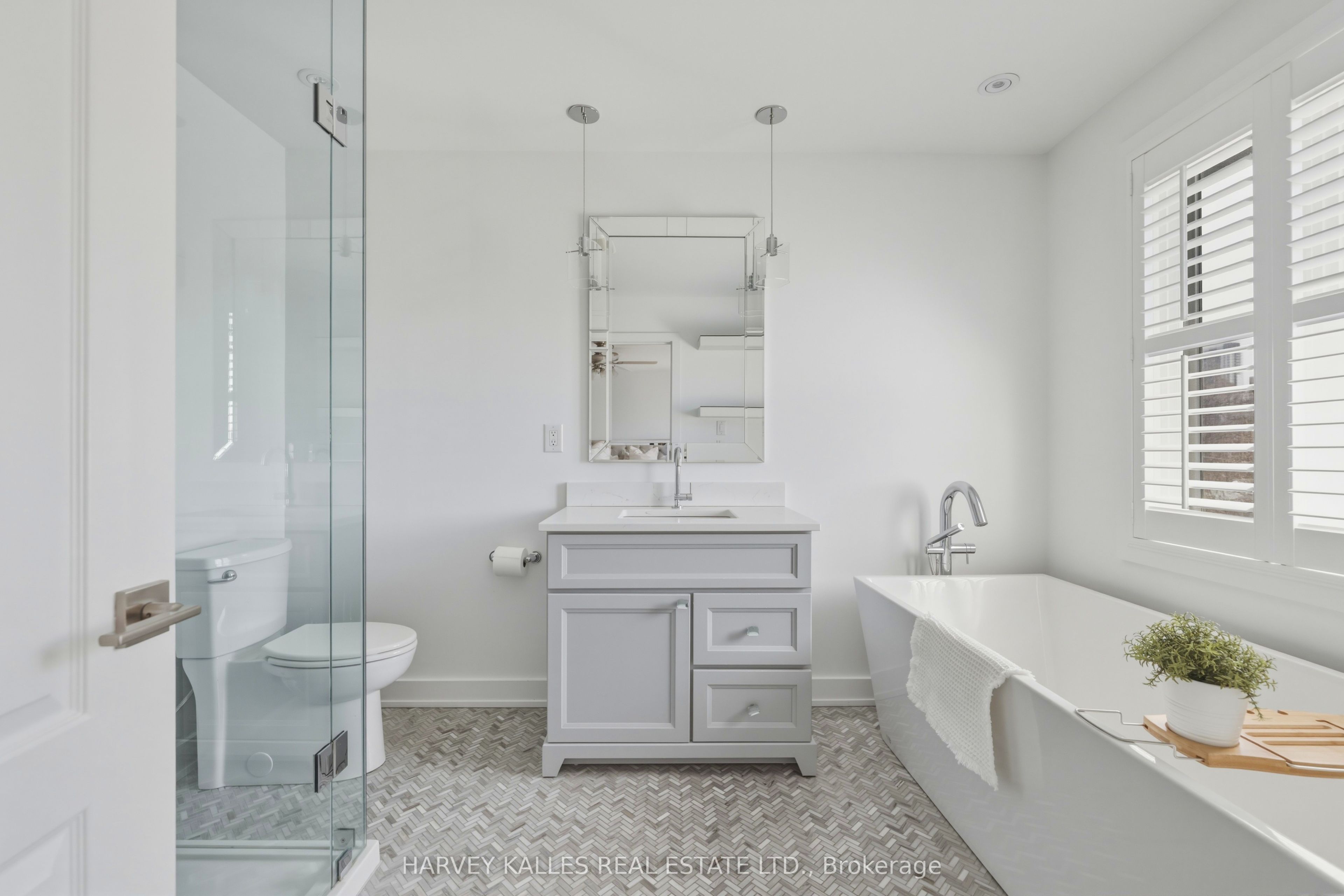 Photo 79 of 31 Ferris Road, Toronto, O'Connor-Parkview — HOMEH