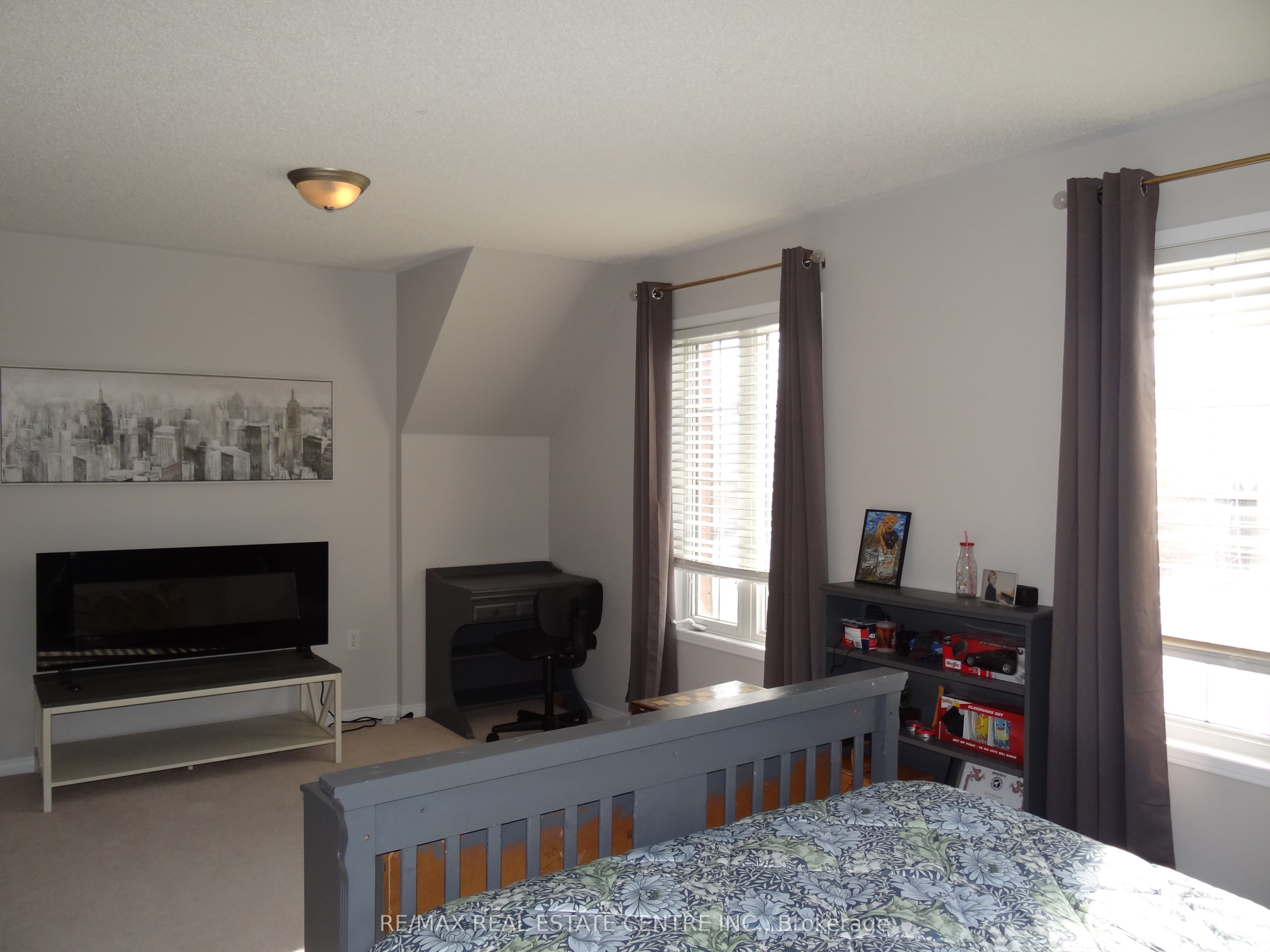 Photo 86 of 25 Grist Mill Drive, Halton Hills, Georgetown — HOMEH