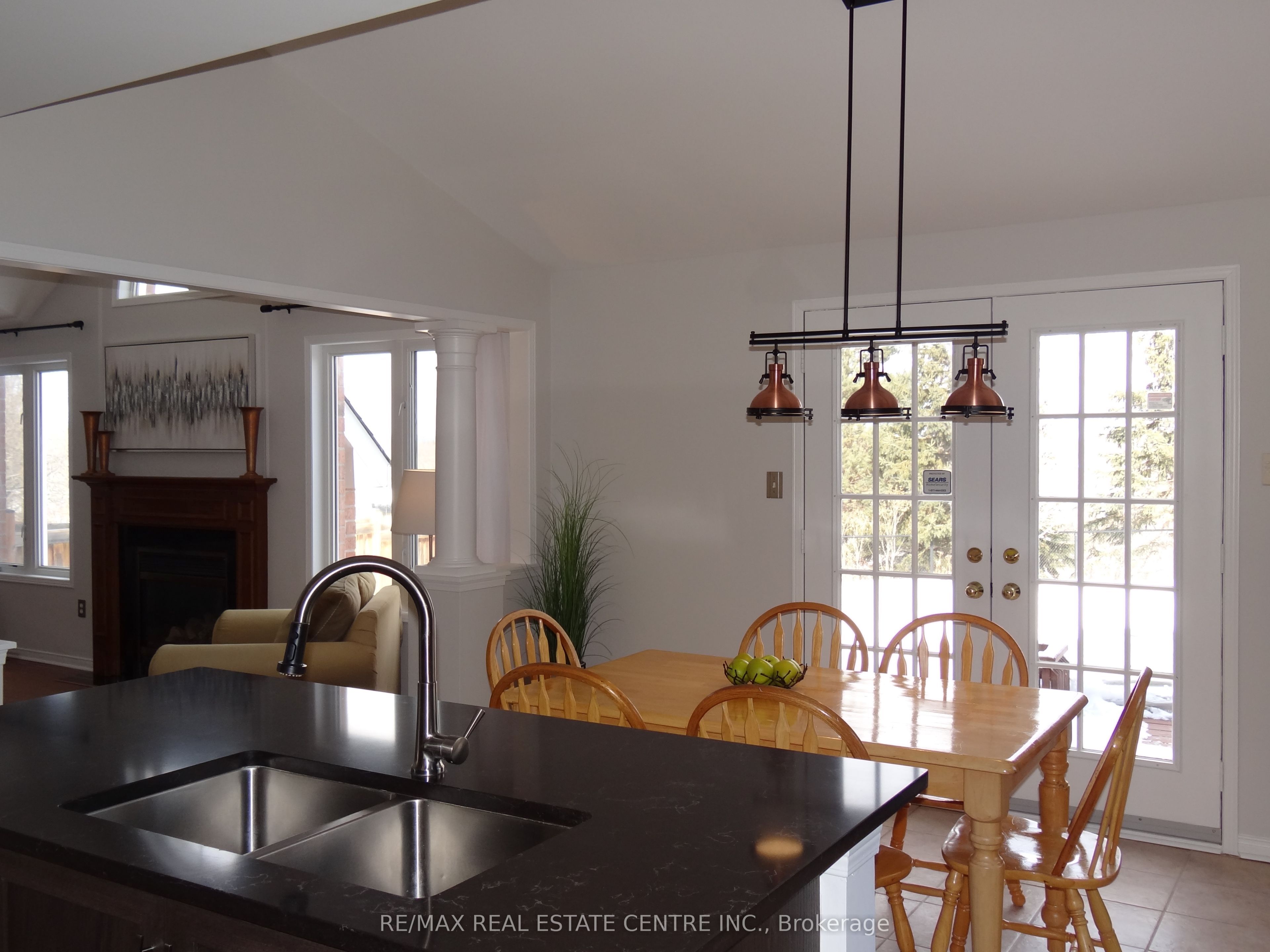 Photo 66 of 25 Grist Mill Drive, Halton Hills, Georgetown — HOMEH