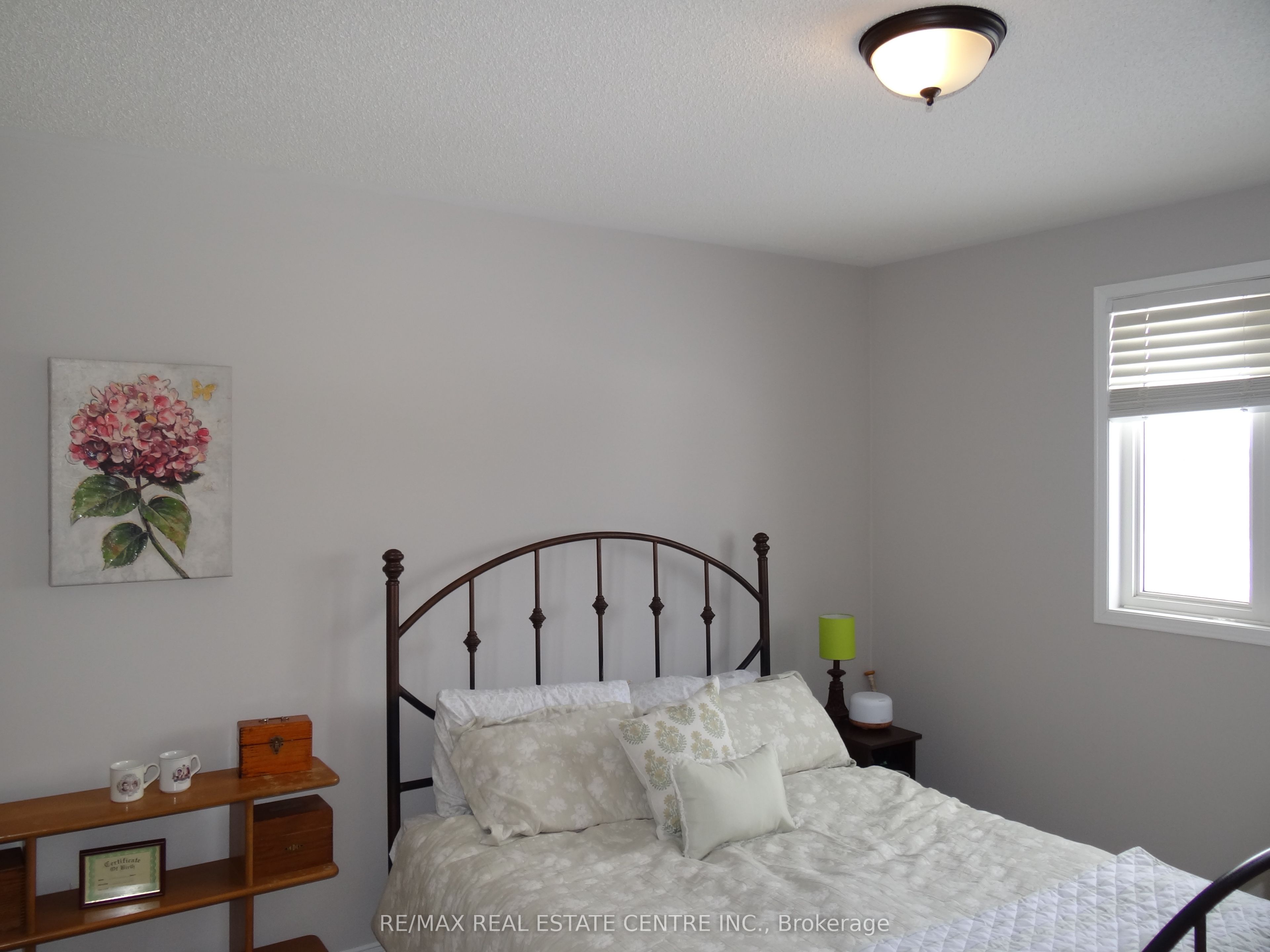 Photo 87 of 25 Grist Mill Drive, Halton Hills, Georgetown — HOMEH