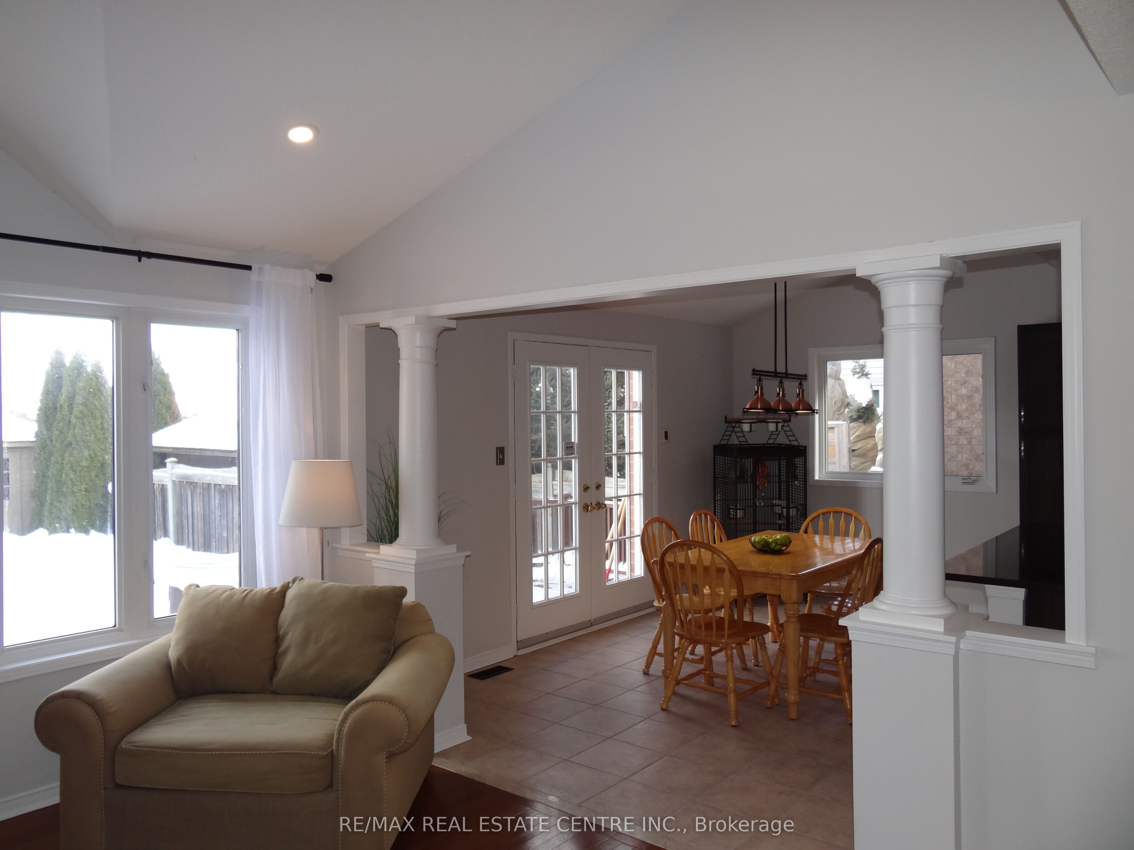 Photo 68 of 25 Grist Mill Drive, Halton Hills, Georgetown — HOMEH