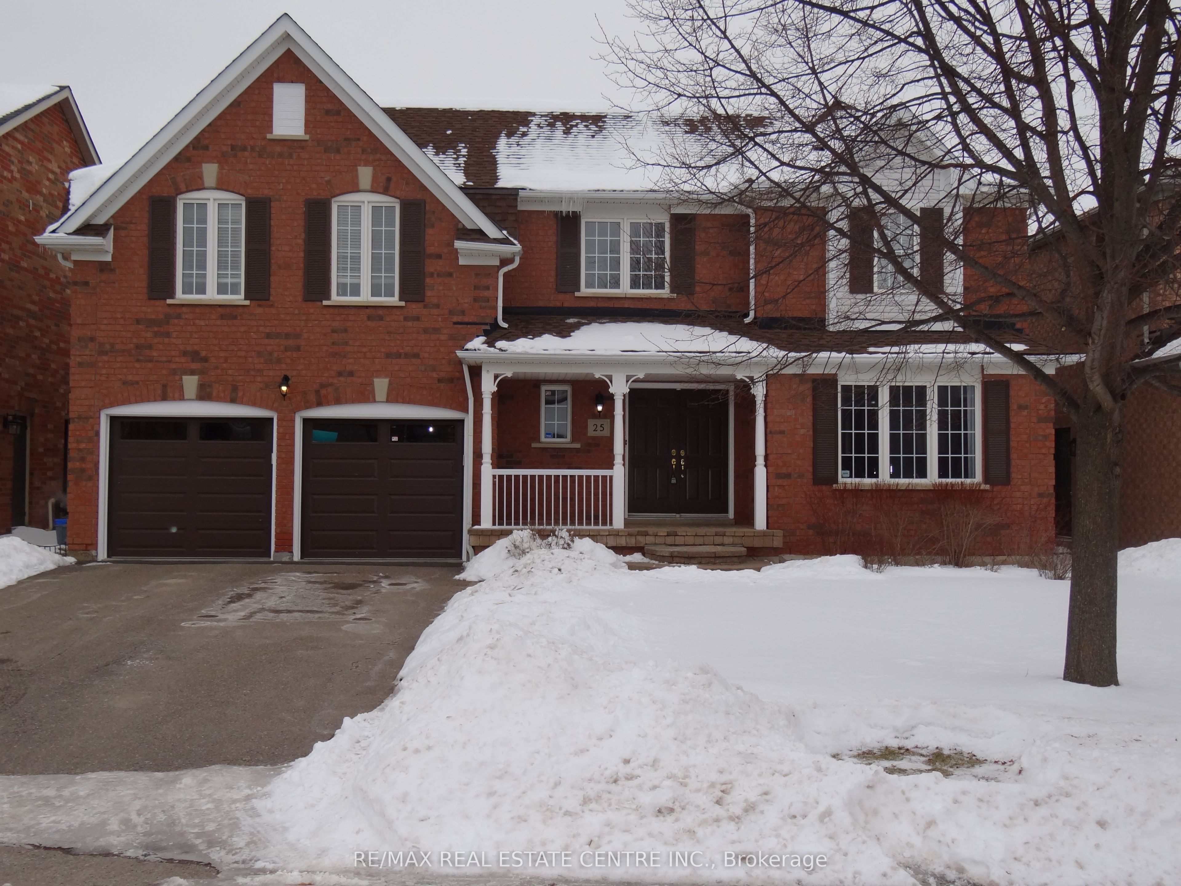 Photo 2 of 25 Grist Mill Drive, Halton Hills, Georgetown — HOMEH