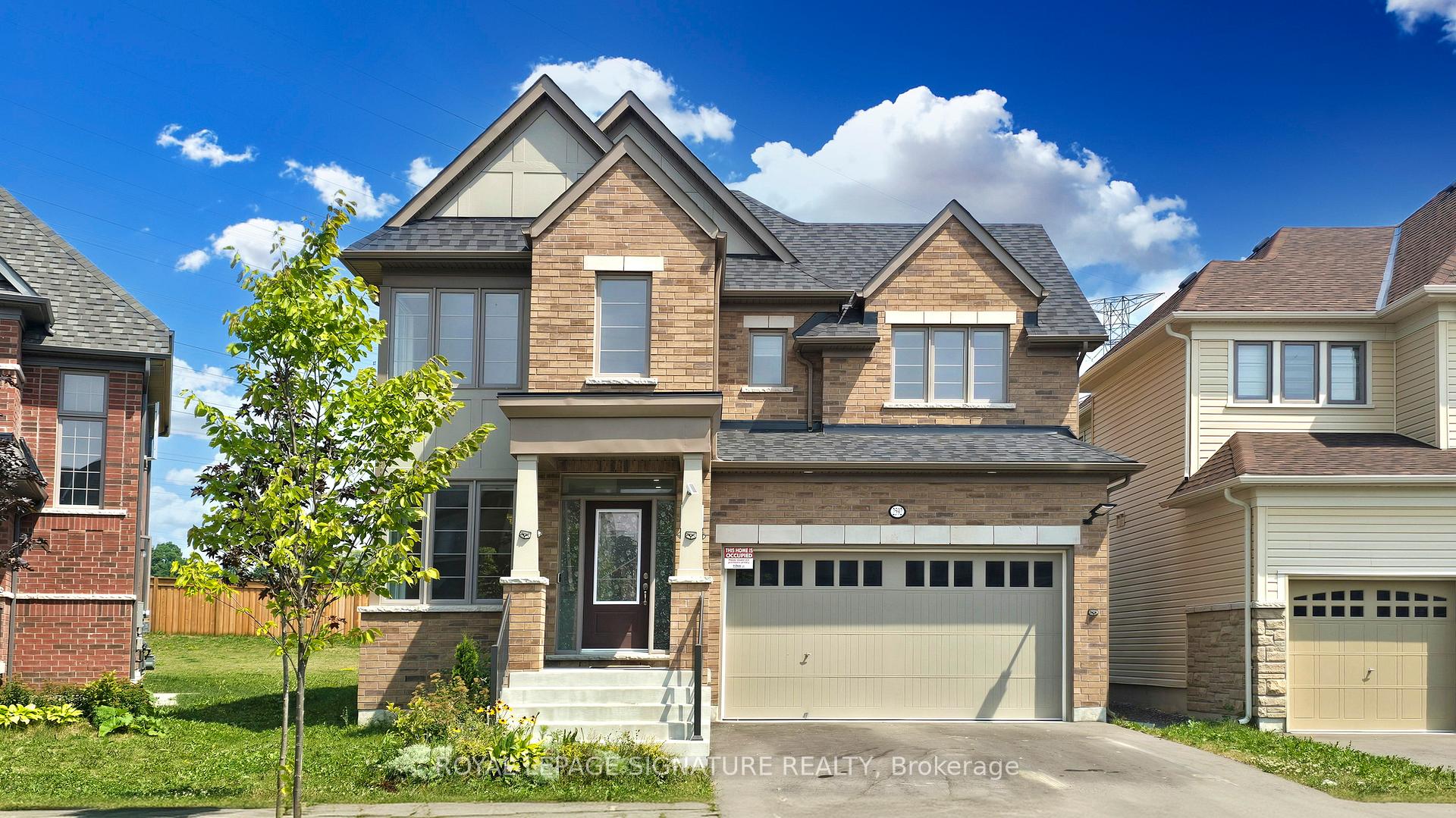 Front of Unit Upper, 2592 Stallion Drive