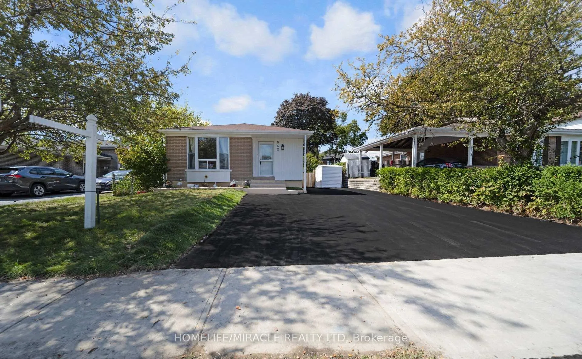 Photo 1 of 860 Liverpool Road, Pickering, Bay Ridges — HOMEH