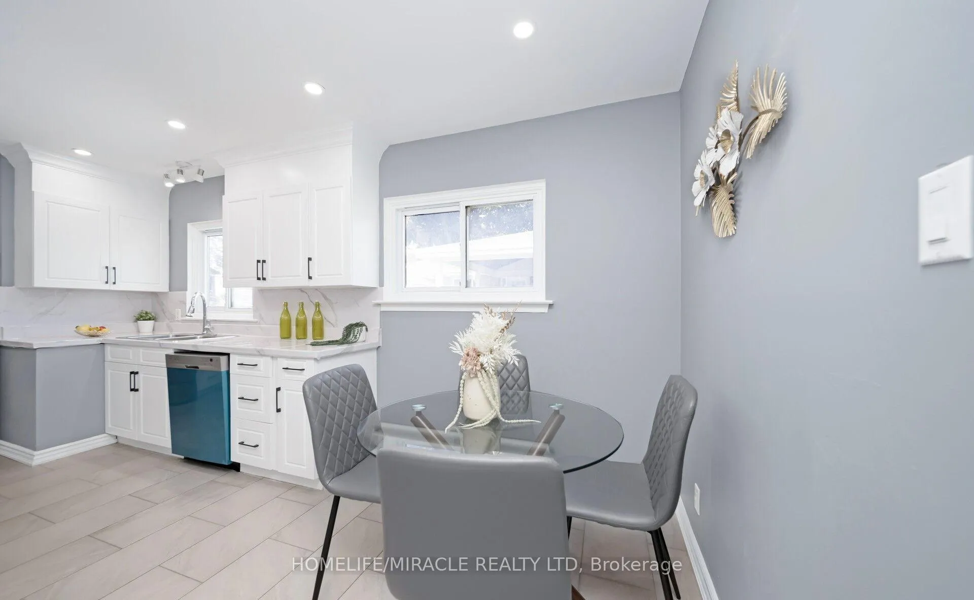 Photo 16 of 860 Liverpool Road, Pickering, Bay Ridges — HOMEH