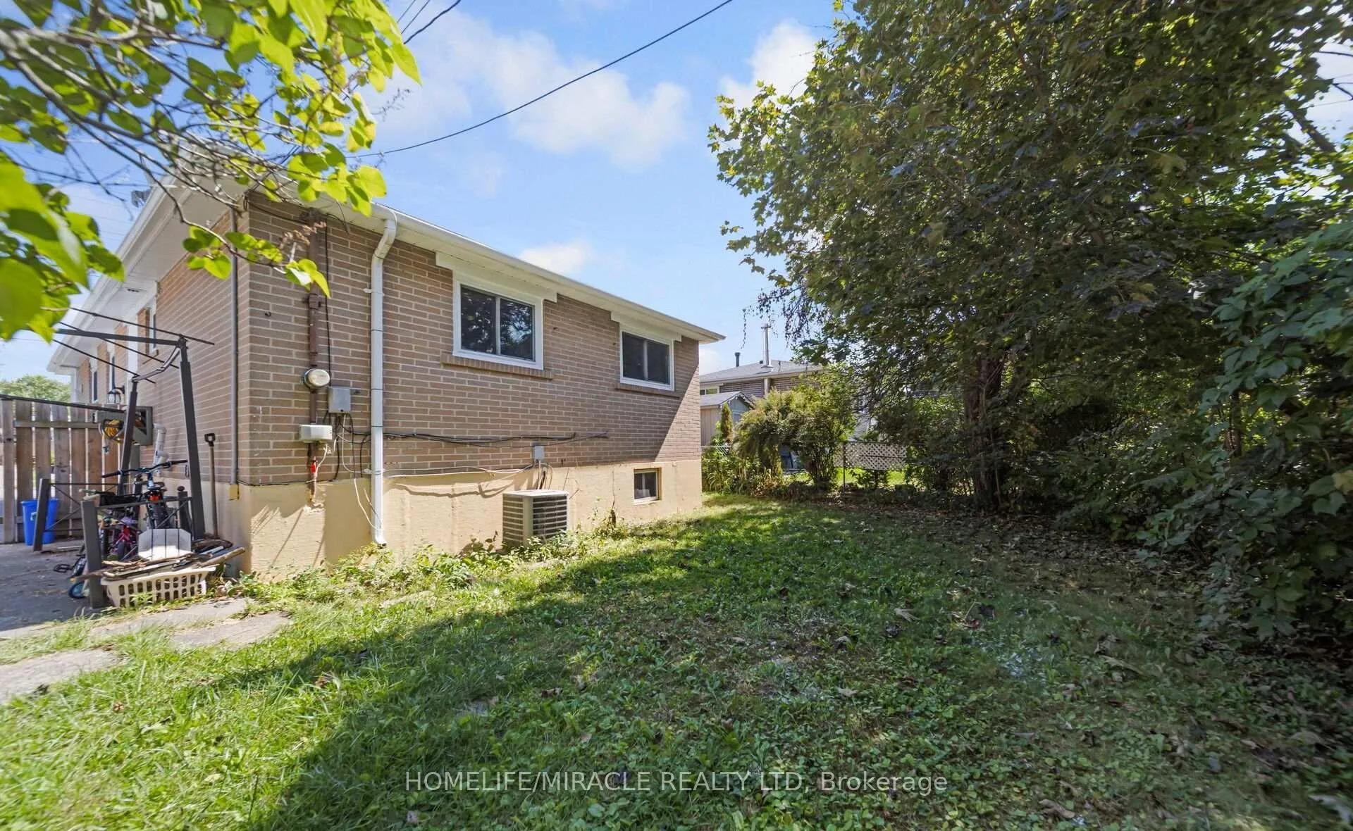 Photo 32 of 860 Liverpool Road, Pickering, Bay Ridges — HOMEH