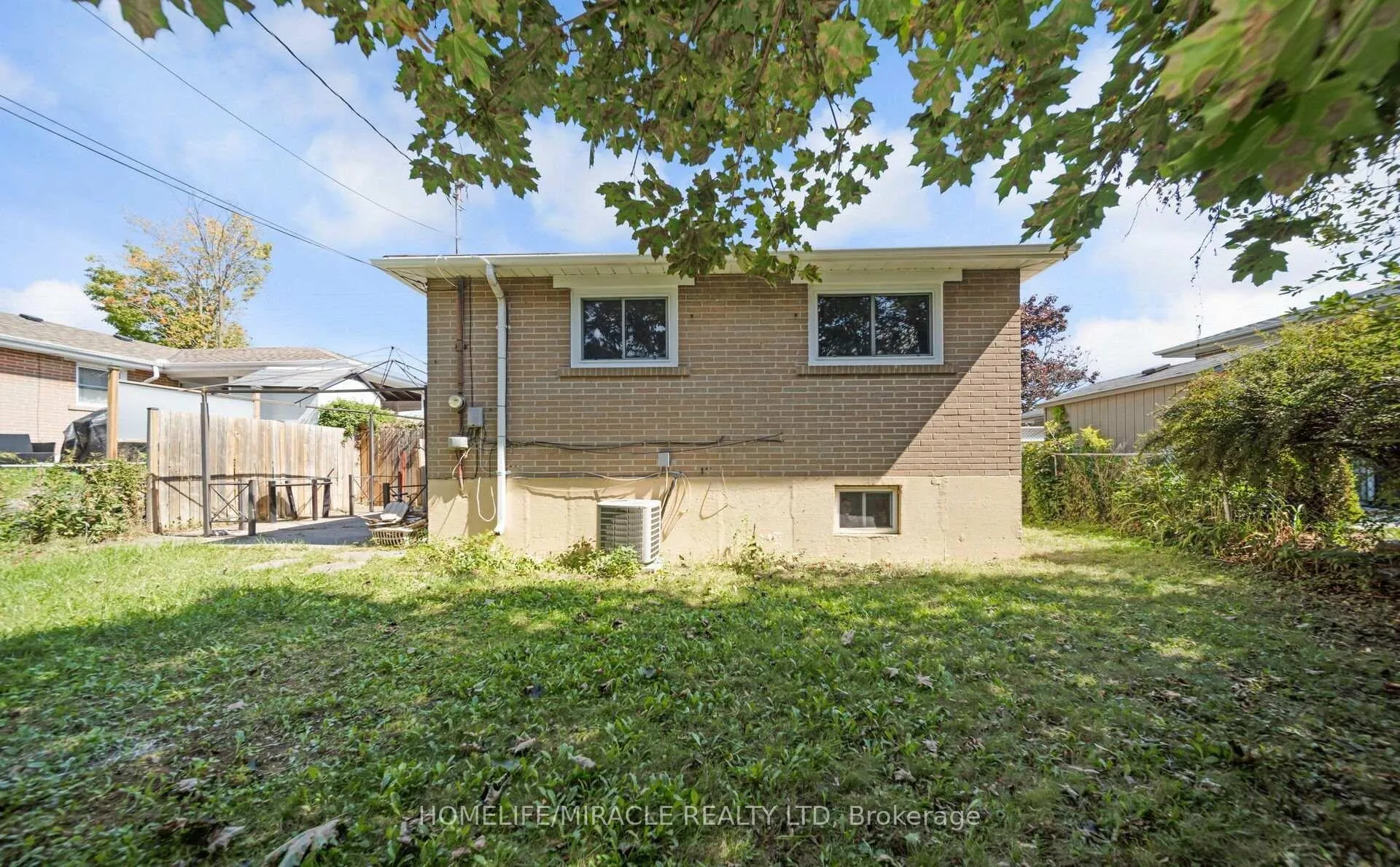 Photo 33 of 860 Liverpool Road, Pickering, Bay Ridges — HOMEH