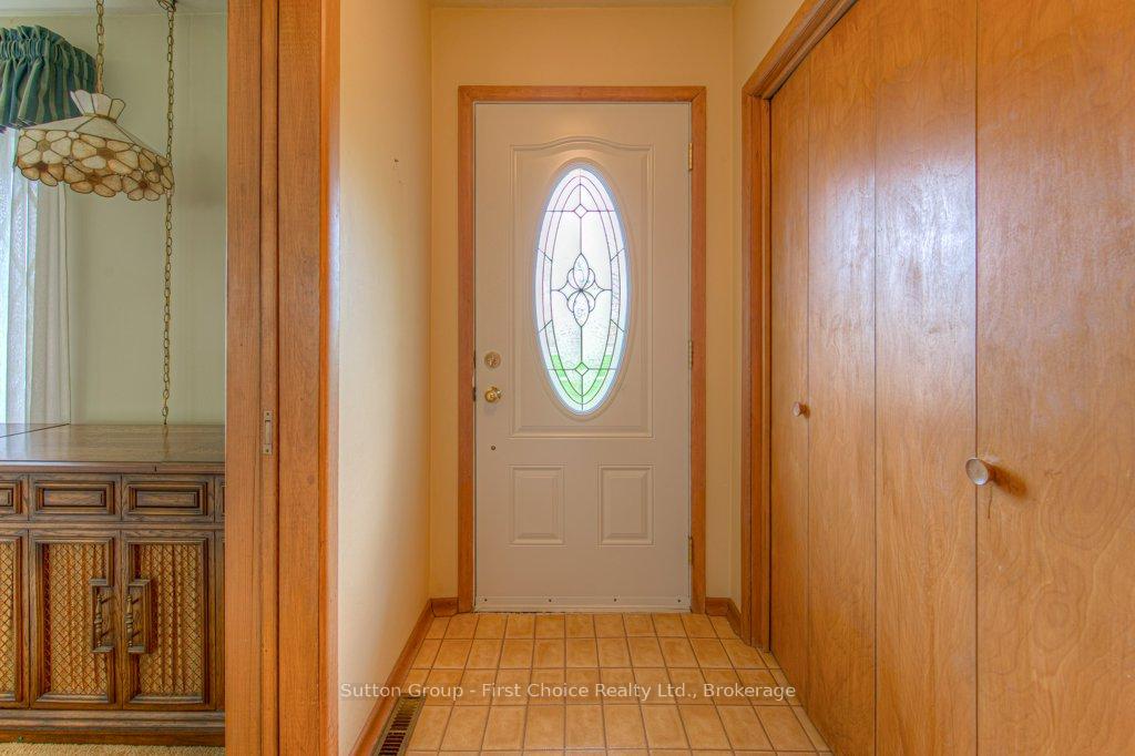 Photo 4 of 77 Huron Road W, Perth South, Sebringville — HOMEH