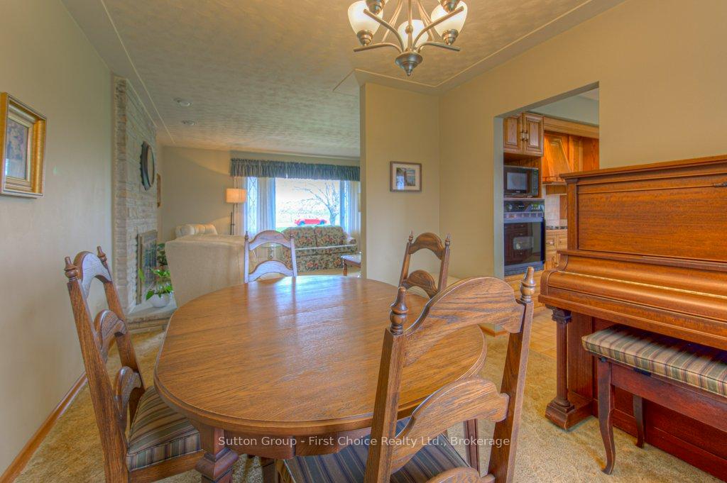 Photo 10 of 77 Huron Road W, Perth South, Sebringville — HOMEH