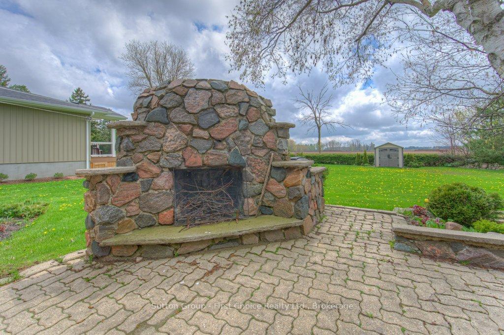 Photo 40 of 77 Huron Road W, Perth South, Sebringville — HOMEH