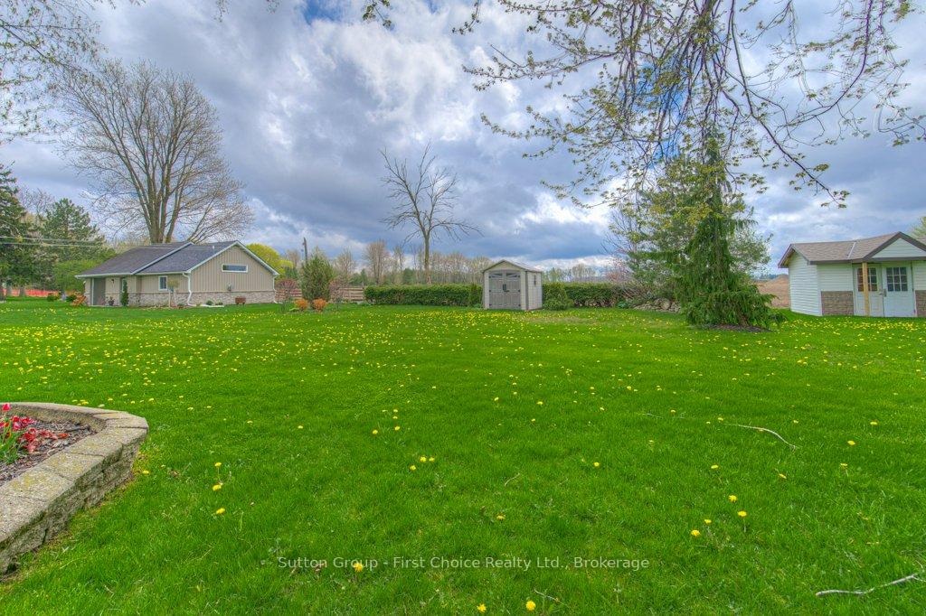 Photo 43 of 77 Huron Road W, Perth South, Sebringville — HOMEH