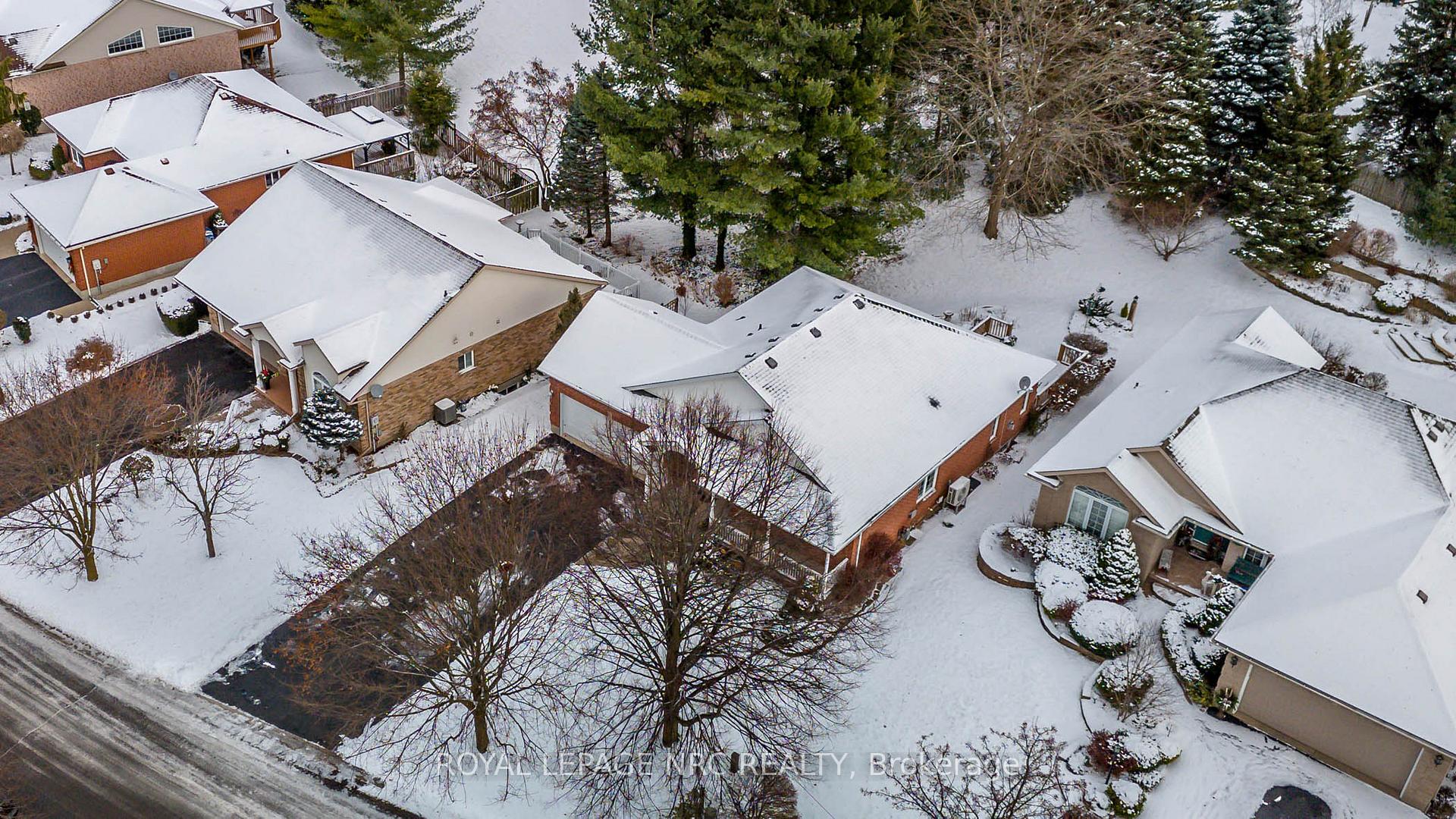 Photo 32 of 25 Oakridge Boulevard, Pelham, Fonthill — HOMEH