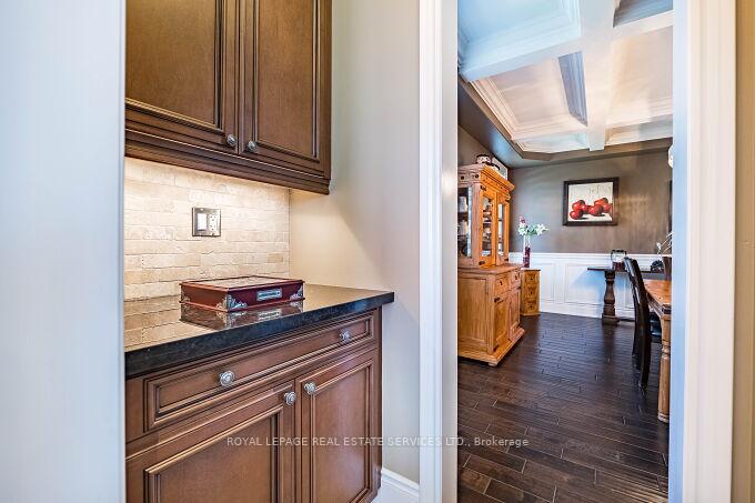 Photo 13 of 417 Gooch Crescent, Milton, Scott — HOMEH