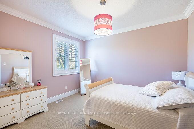 Photo 22 of 417 Gooch Crescent, Milton, Scott — HOMEH