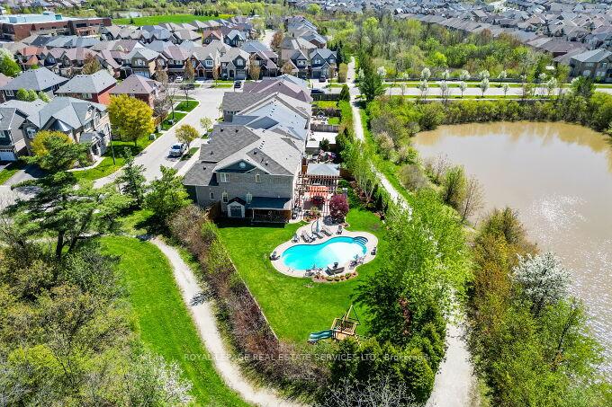 Photo 42 of 417 Gooch Crescent, Milton, Scott — HOMEH