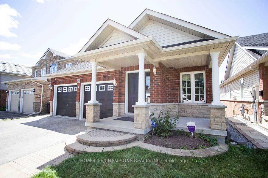Photo 2 of 692 Ormond Drive, Oshawa, Samac — HOMEH