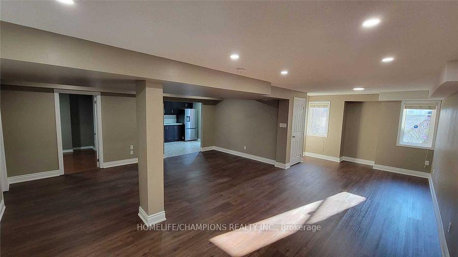 Photo 14 of 692 Ormond Drive, Oshawa, Samac — HOMEH