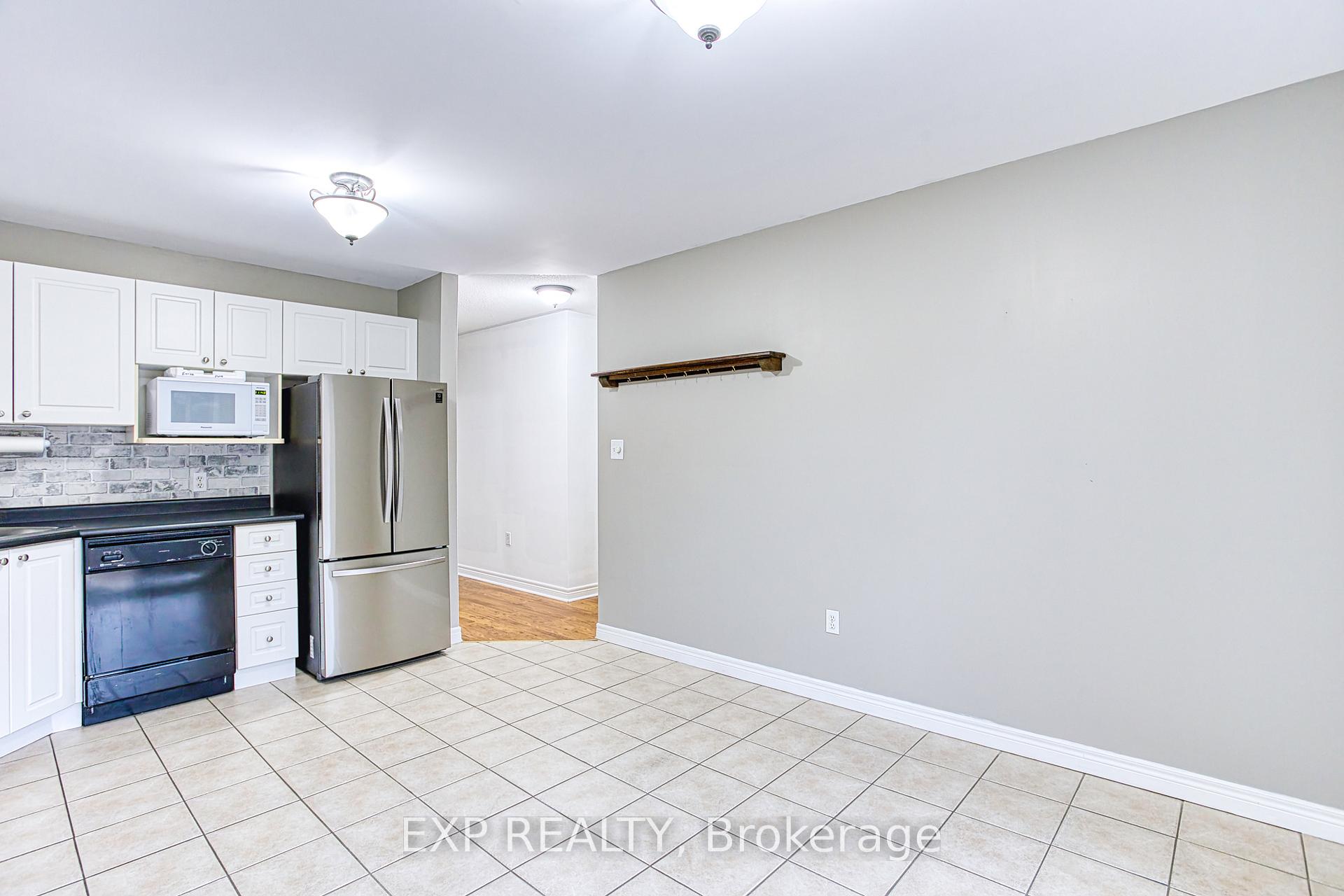 Photo 13 of 14 Saddler Street, Pelham, Fonthill — HOMEH