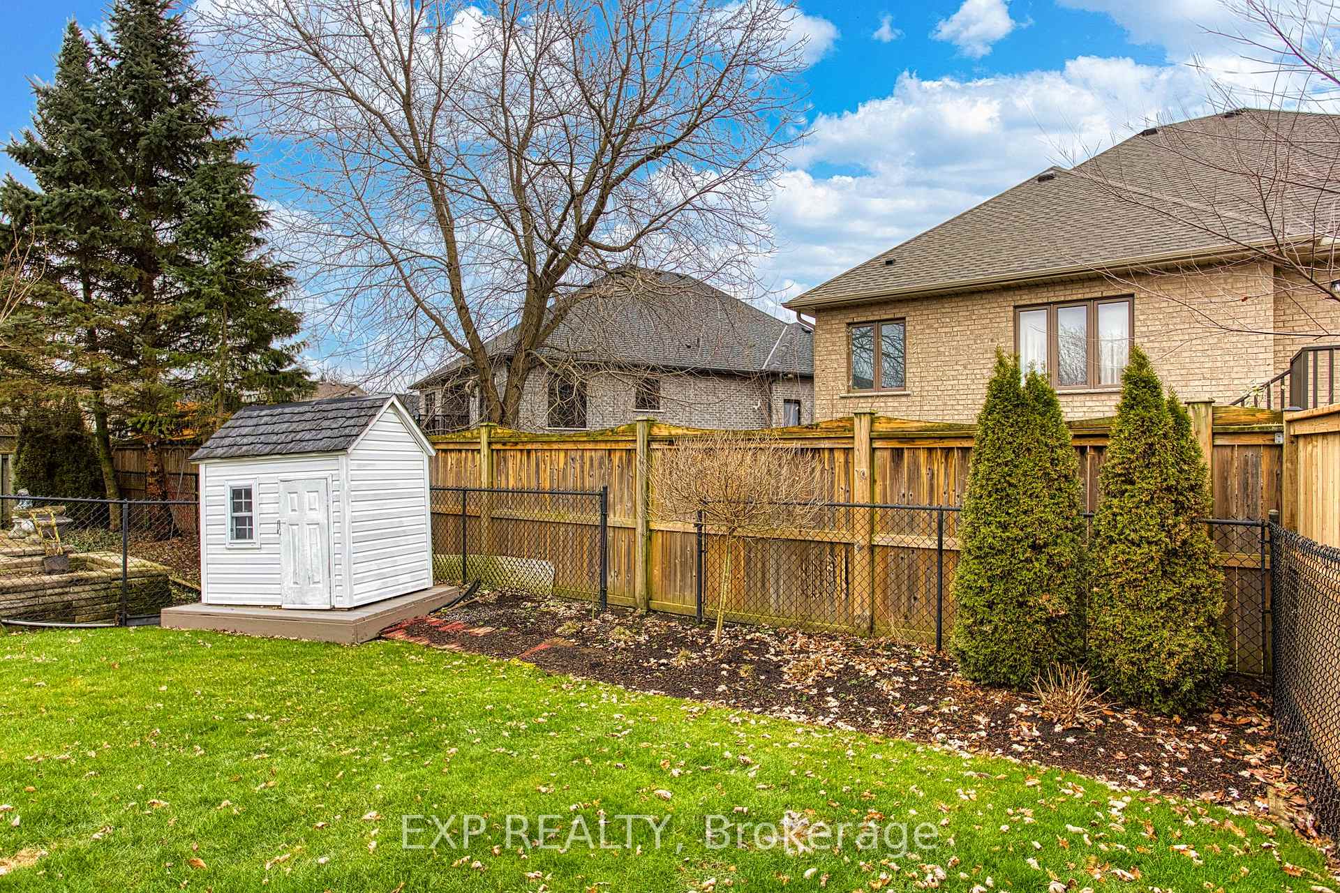 Photo 21 of 14 Saddler Street, Pelham, Fonthill — HOMEH