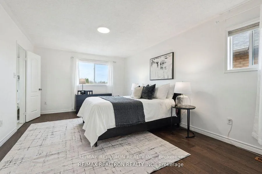 Photo 15 of 1152 Gossamer Drive, Pickering, Liverpool — HOMEH