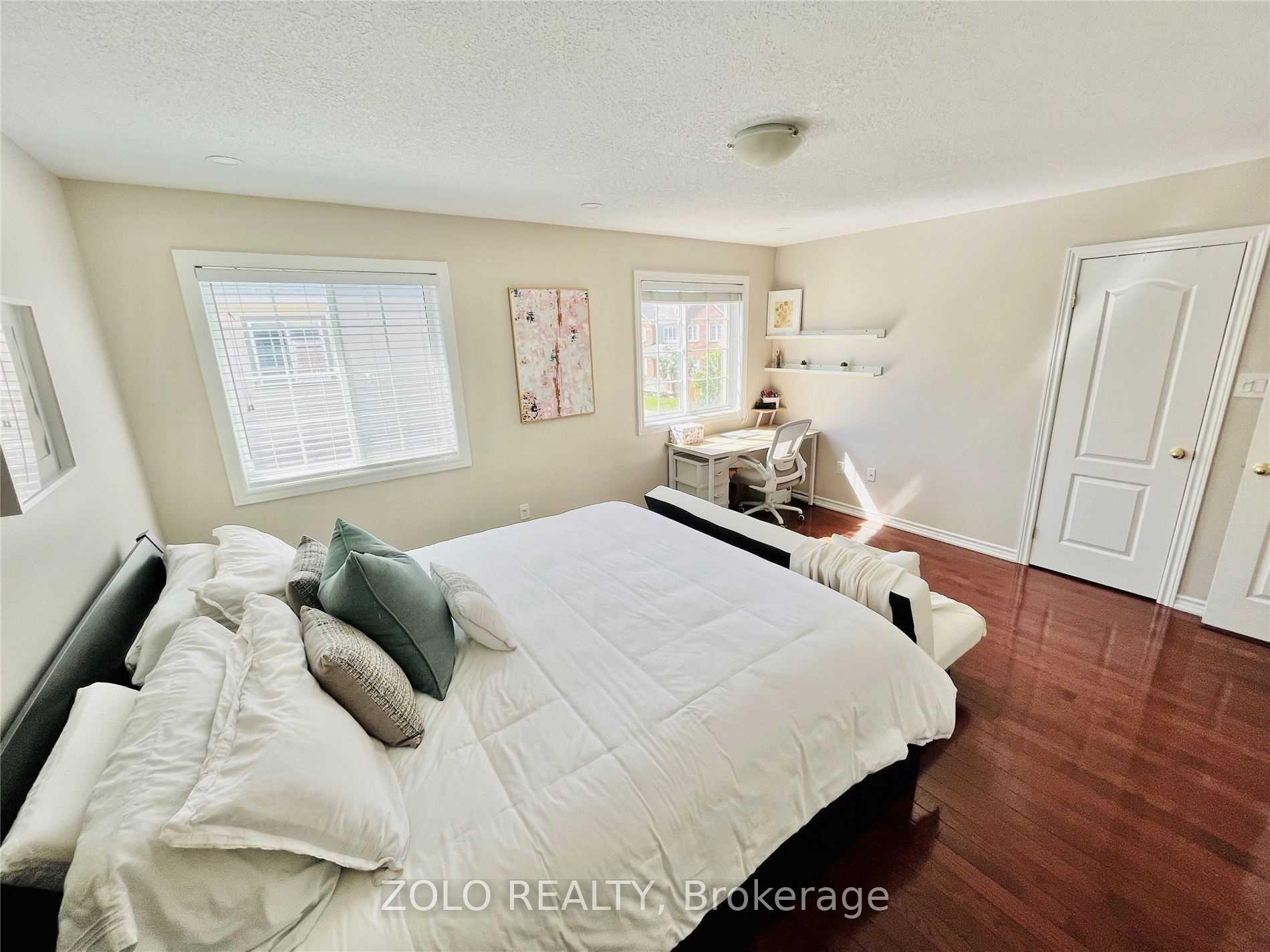 Photo 6 of 563 Sanderson Crescent, Milton, Clarke — HOMEH