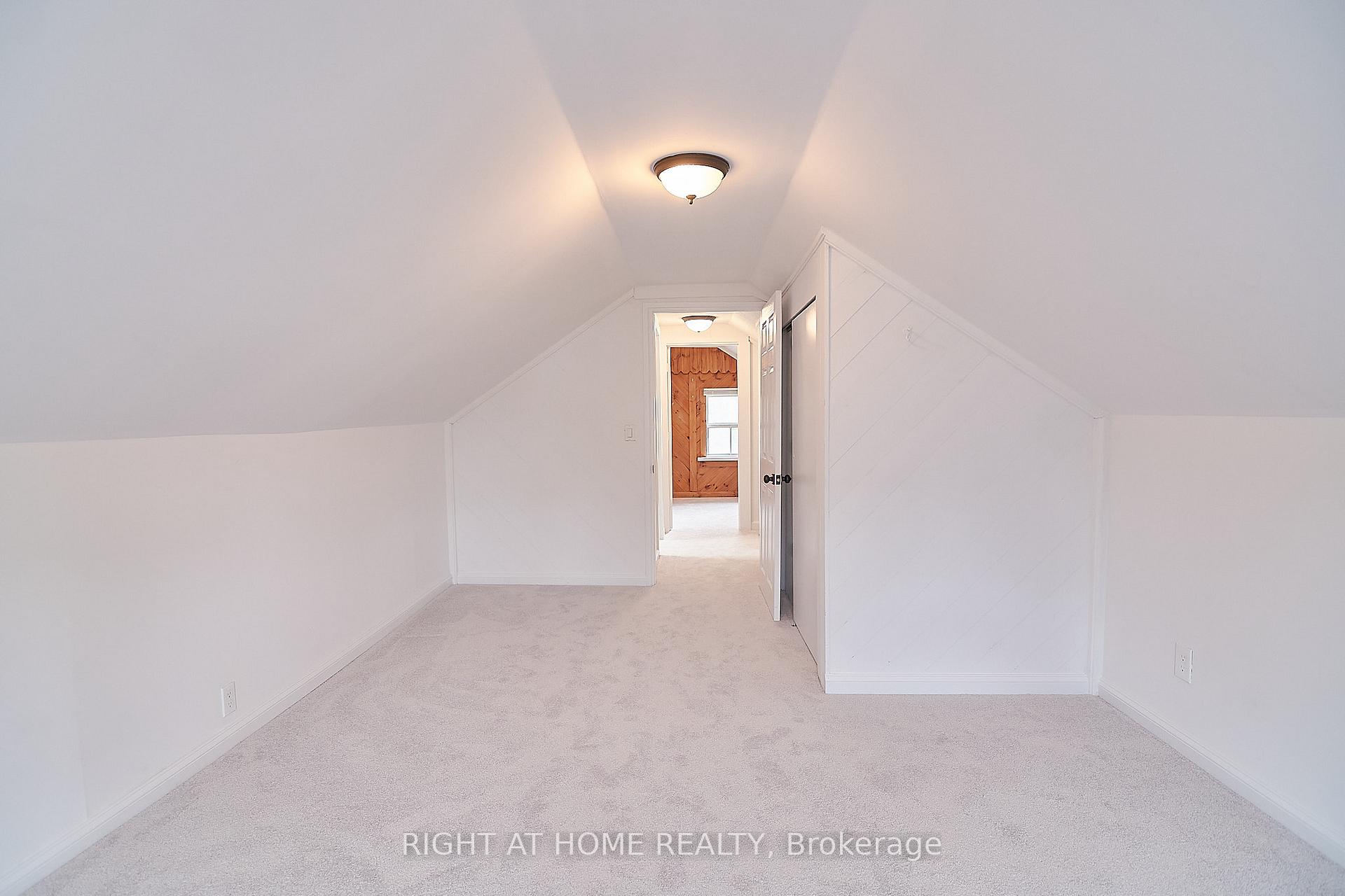 Photo 14 of 105 Conant Street, Oshawa, Lakeview — HOMEH