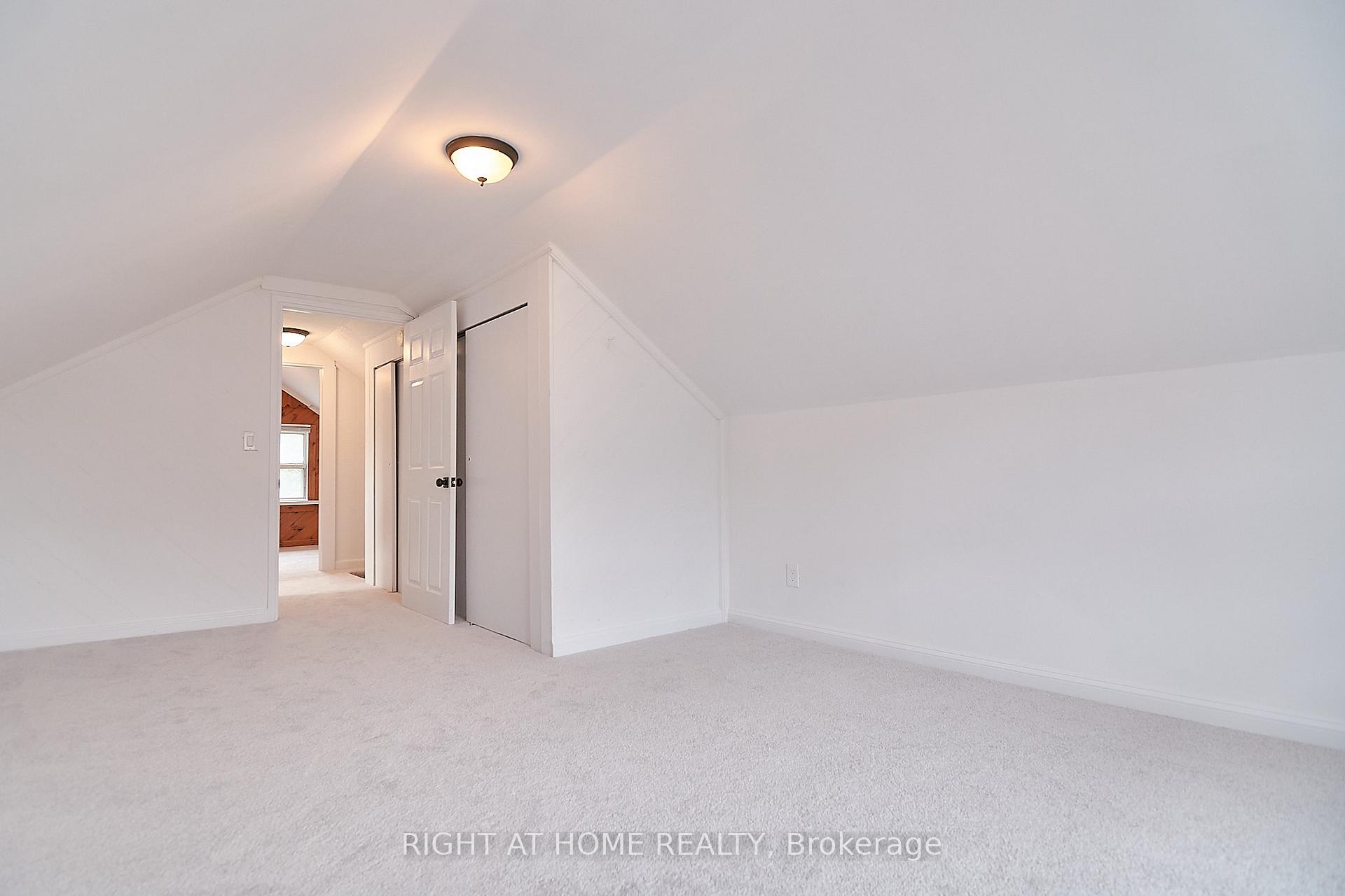 Photo 15 of 105 Conant Street, Oshawa, Lakeview — HOMEH
