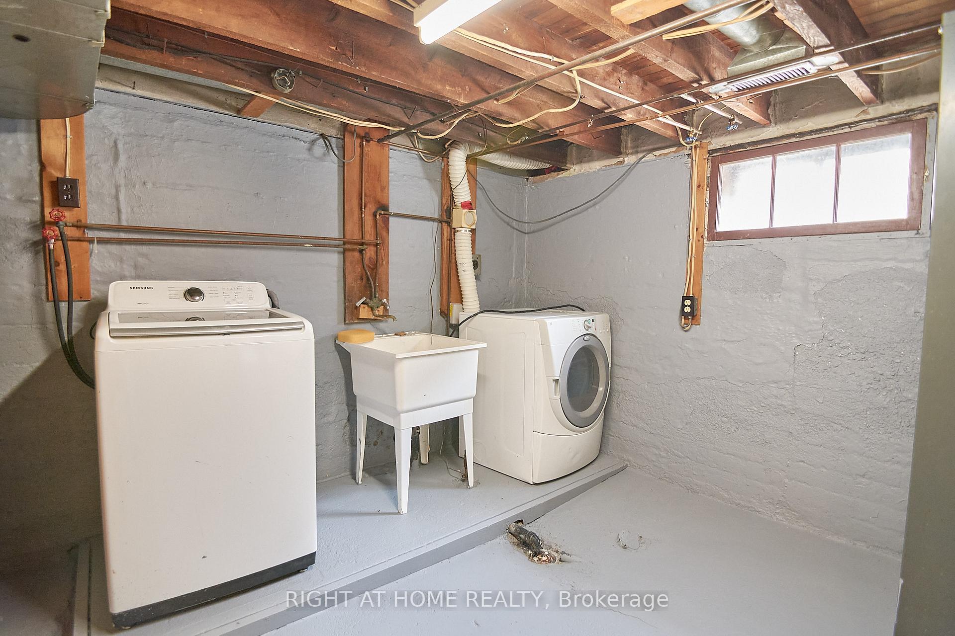 Photo 20 of 105 Conant Street, Oshawa, Lakeview — HOMEH