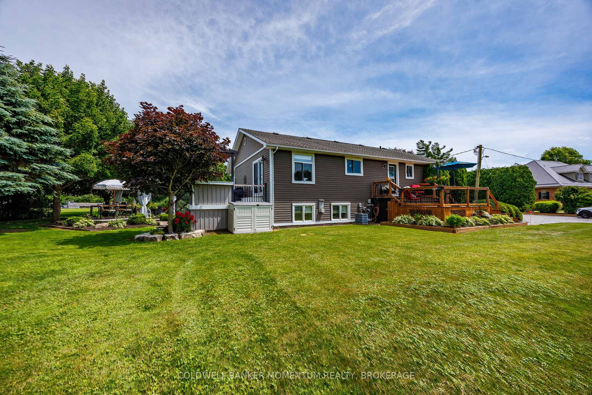 Photo 5 of 83 Wolven Street, Norfolk, Port Rowan — HOMEH