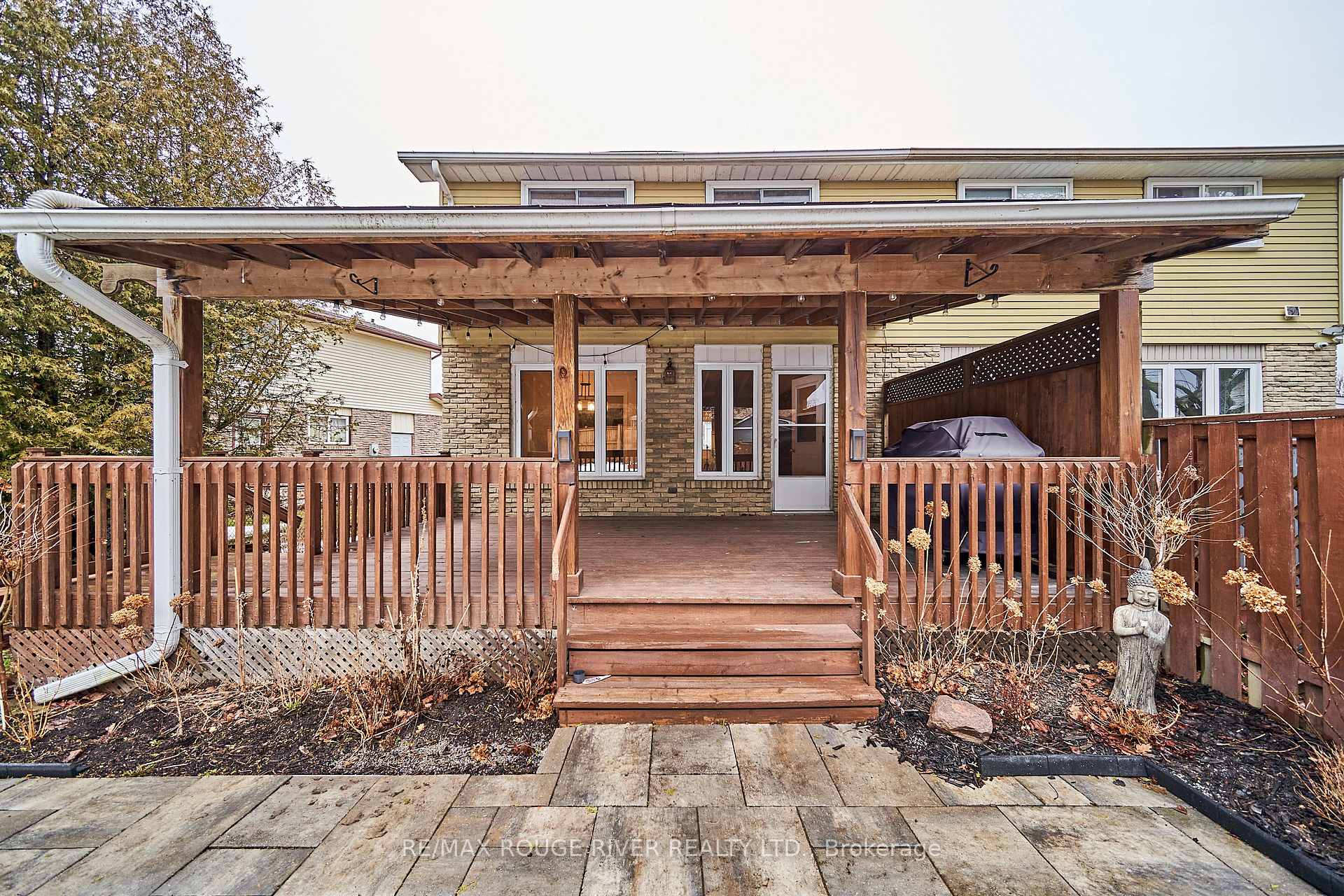 Photo 29 of 632 Balsam Crescent, Oshawa, Lakeview — HOMEH