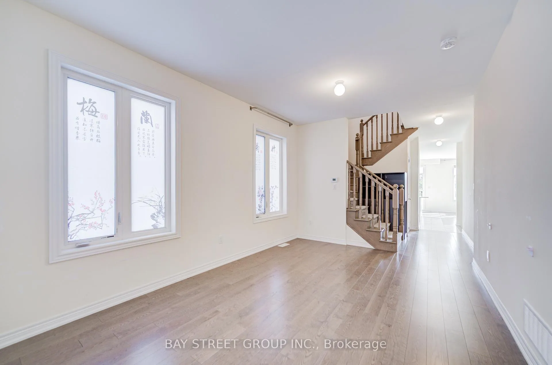 Photo 4 of 2643 Delphinium Trail, Pickering, Rural Pickering — HOMEH