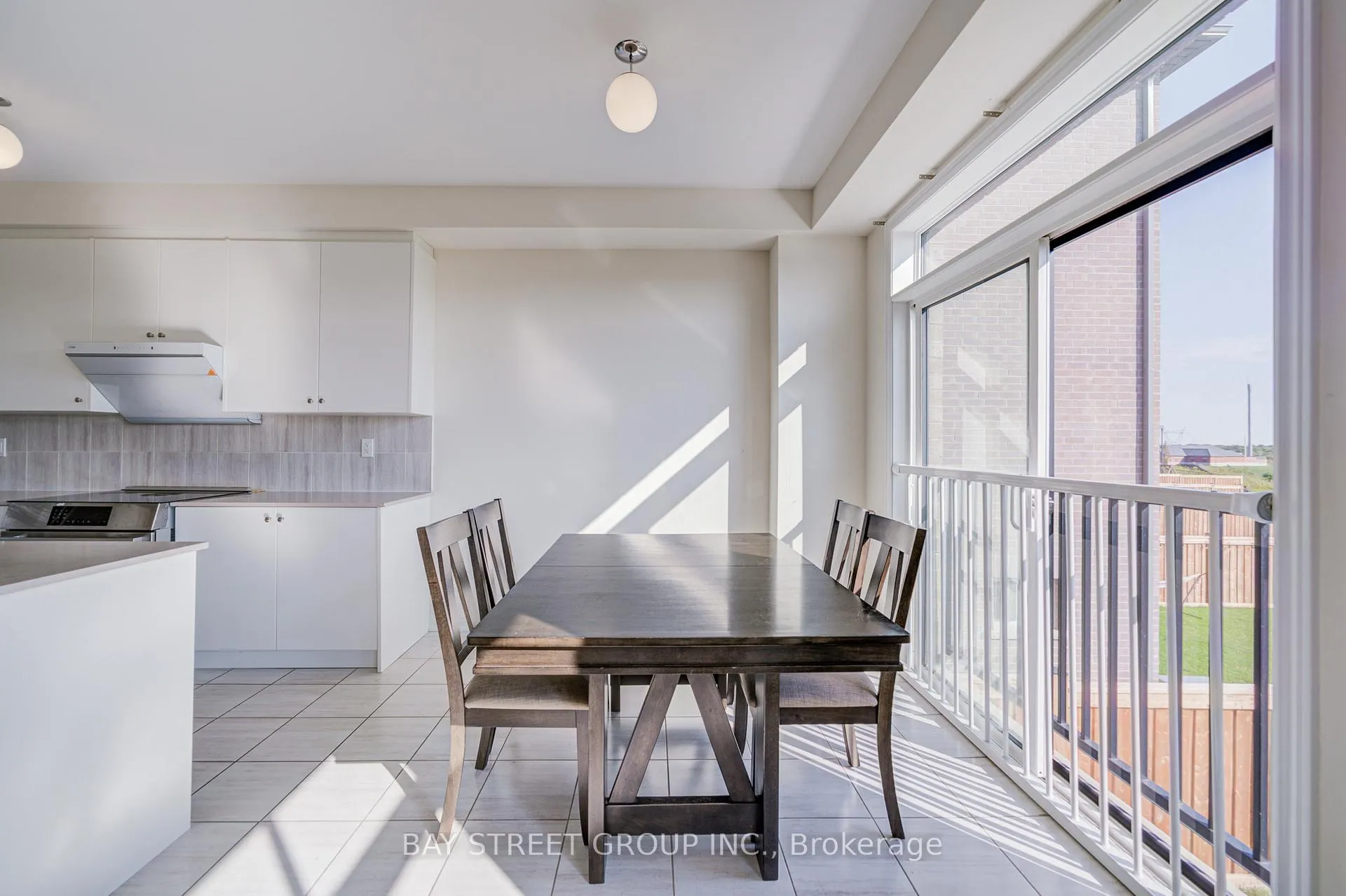 Photo 10 of 2643 Delphinium Trail, Pickering, Rural Pickering — HOMEH