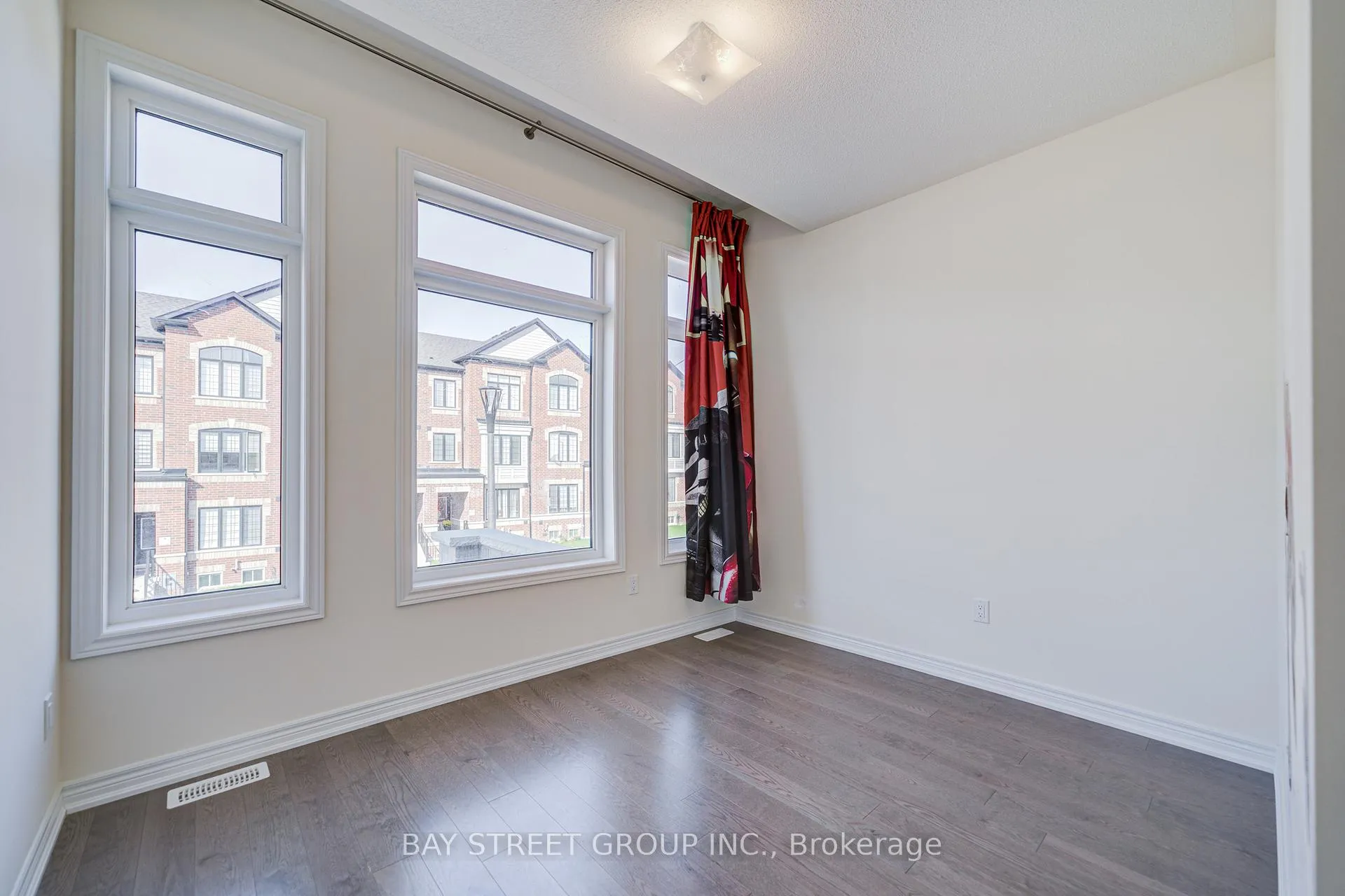 Photo 27 of 2643 Delphinium Trail, Pickering, Rural Pickering — HOMEH