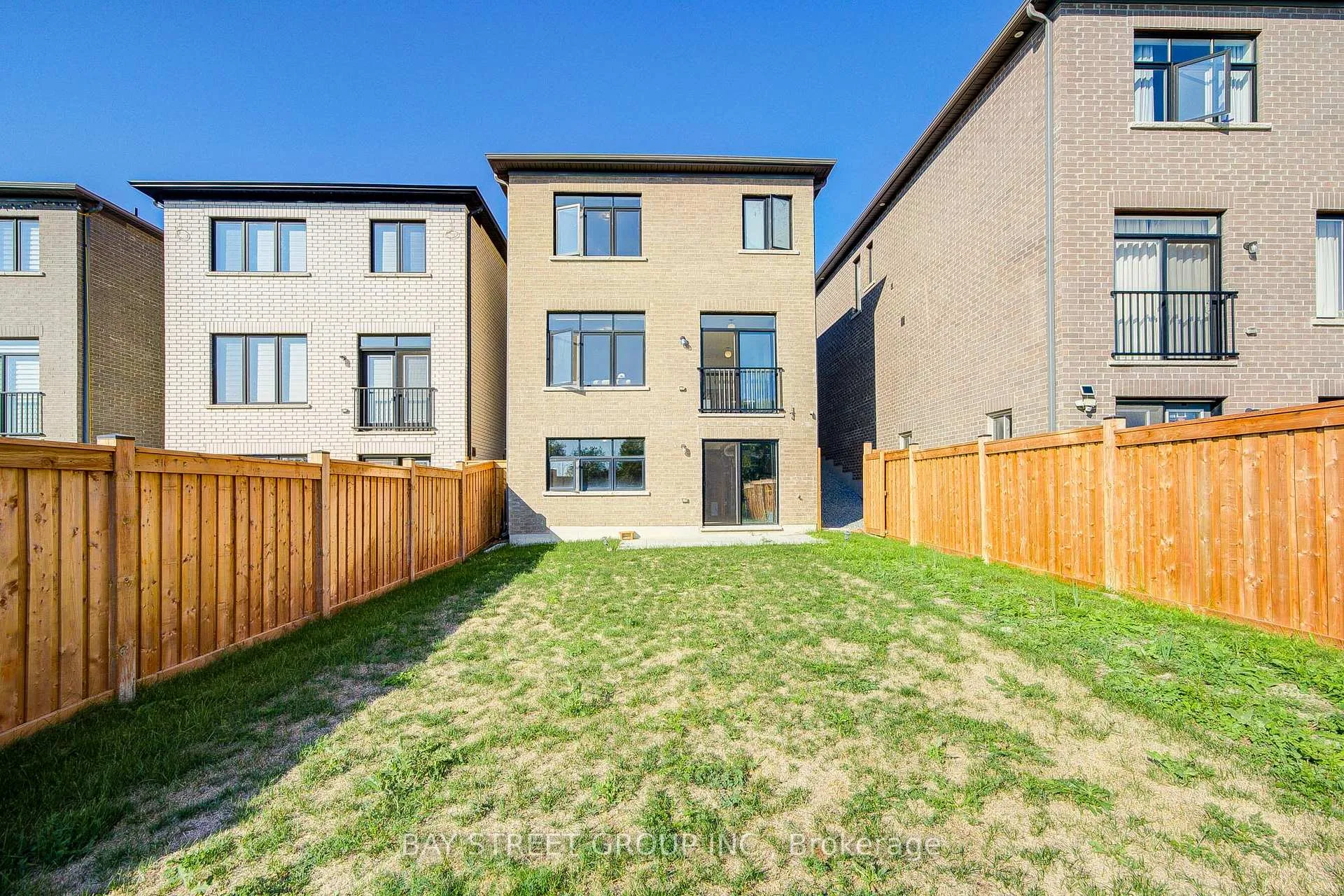 Photo 32 of 2643 Delphinium Trail, Pickering, Rural Pickering — HOMEH