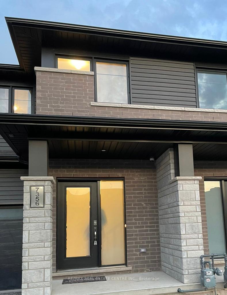 Front of 7356 Marvel Drive W