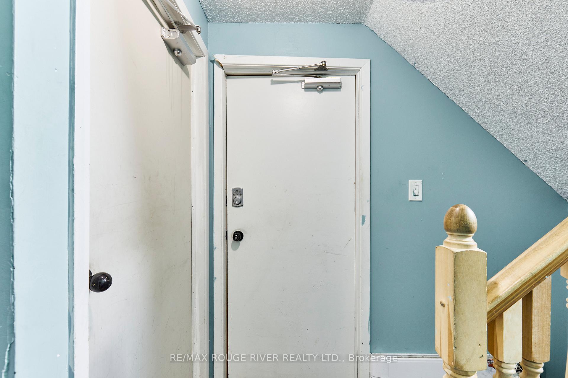 Photo 19 of 37 Wellington Avenue E, Oshawa, Farewell — HOMEH