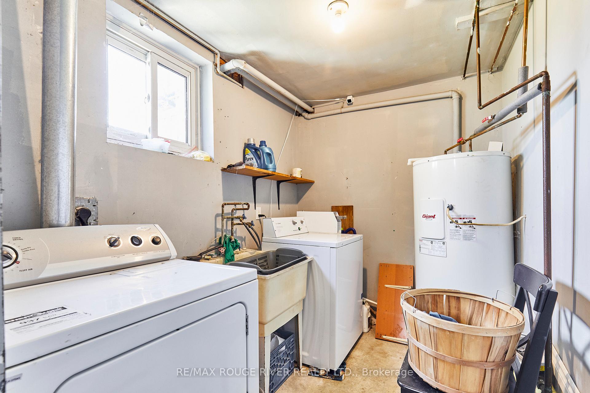 Photo 20 of 37 Wellington Avenue E, Oshawa, Farewell — HOMEH
