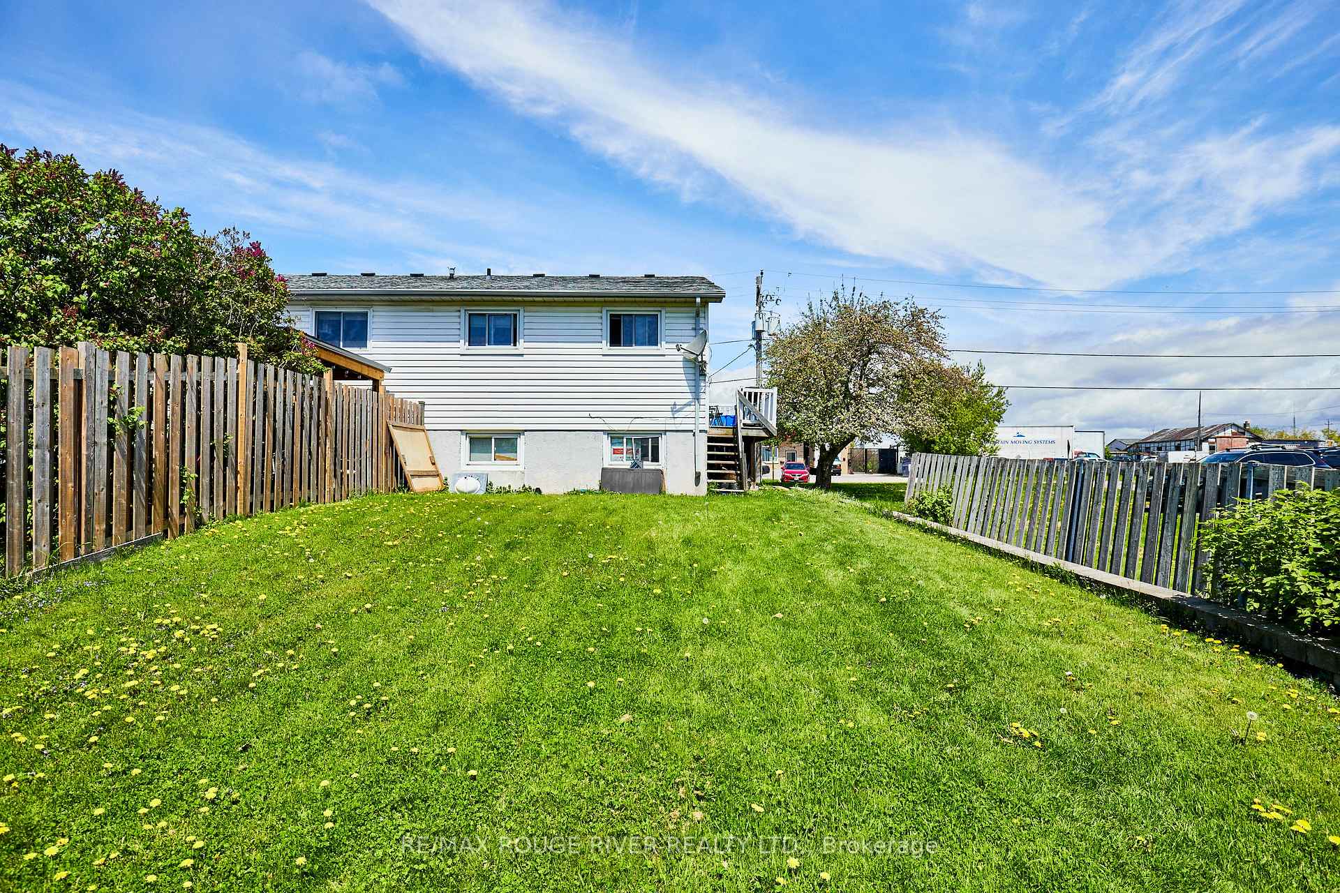 Photo 31 of 37 Wellington Avenue E, Oshawa, Farewell — HOMEH