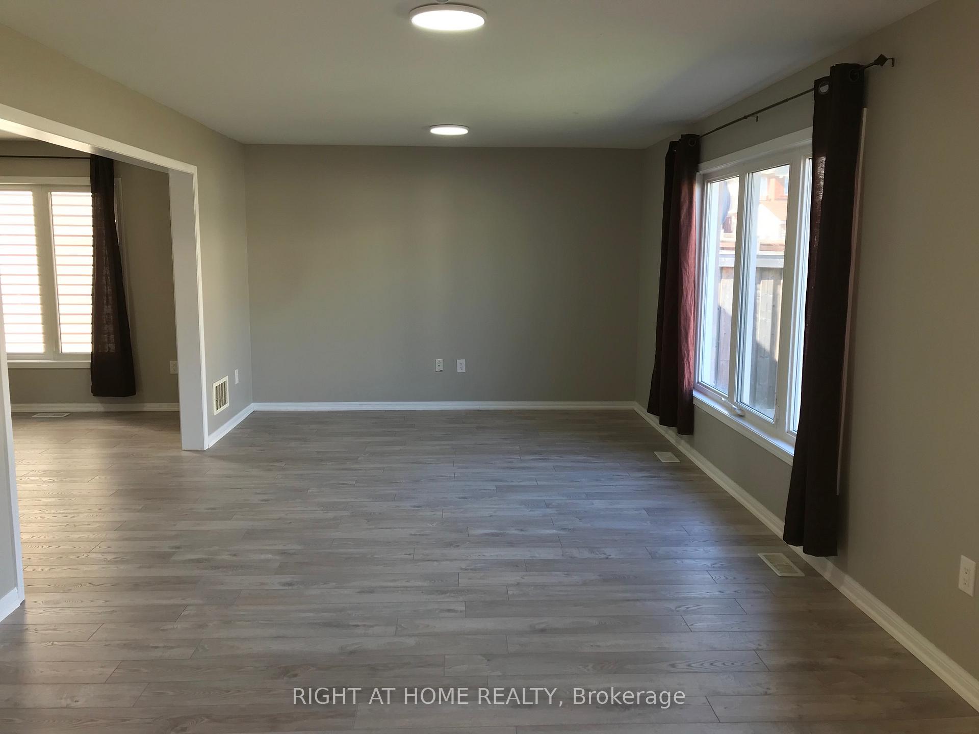 Photo 4 of 299 Ruhl Drive, Milton, Willmott — HOMEH