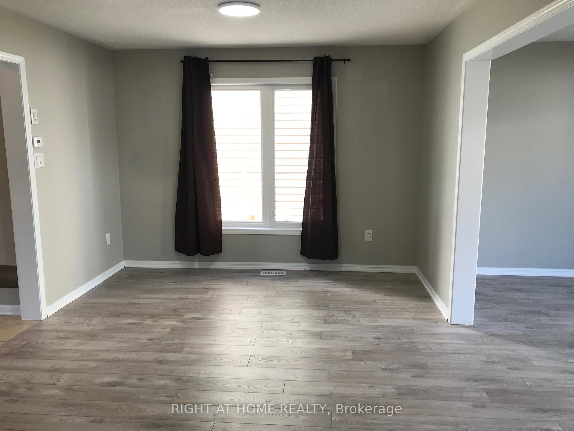 Photo 5 of 299 Ruhl Drive, Milton, Willmott — HOMEH