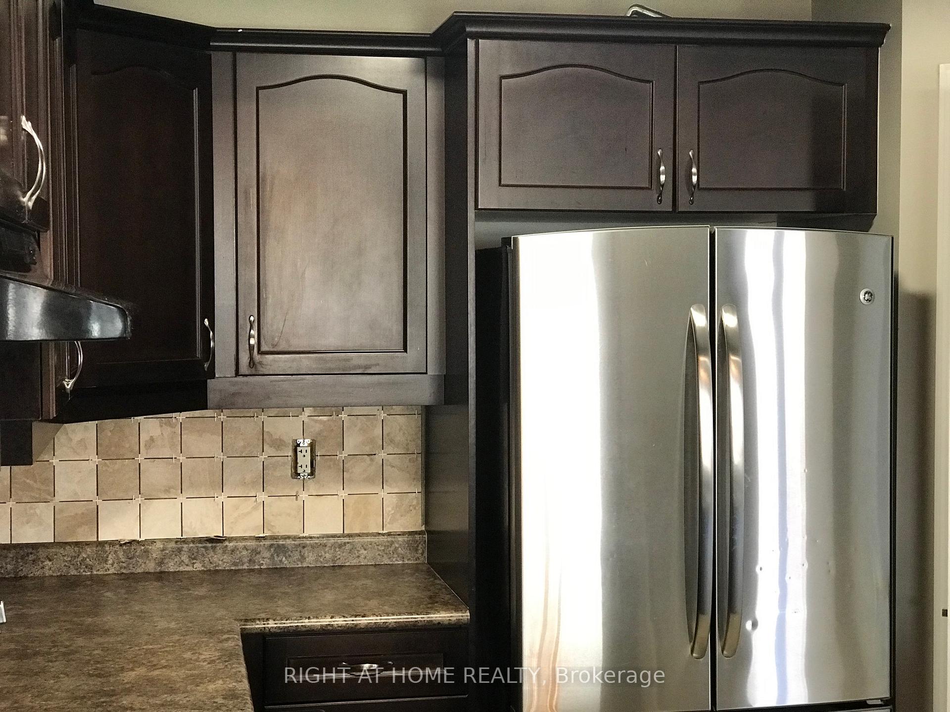 Photo 8 of 299 Ruhl Drive, Milton, Willmott — HOMEH