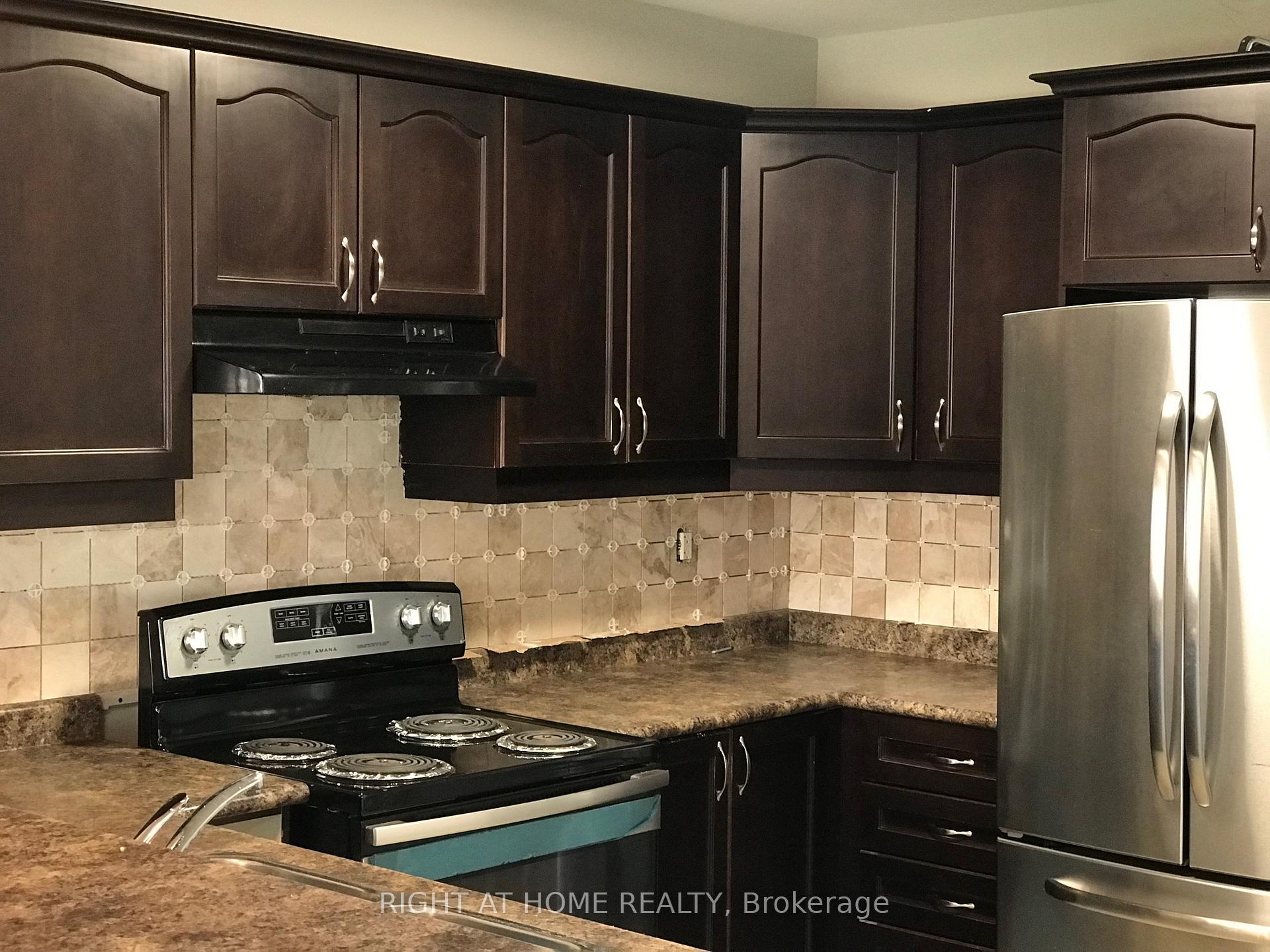 Photo 10 of 299 Ruhl Drive, Milton, Willmott — HOMEH