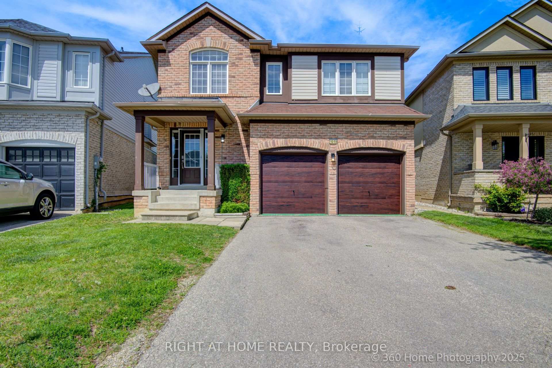 Front of 1019 Zimmerman Crescent