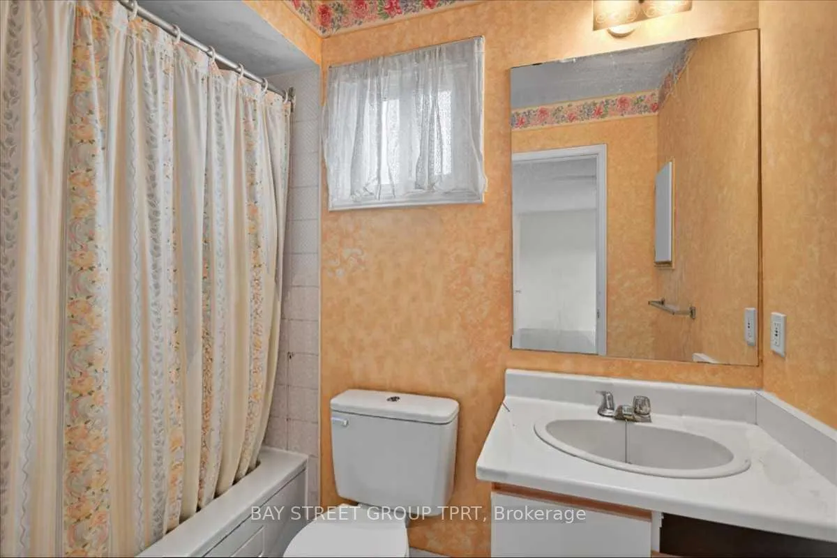 Photo 19 of 1610 Rawlings Drive, Pickering, Liverpool — HOMEH
