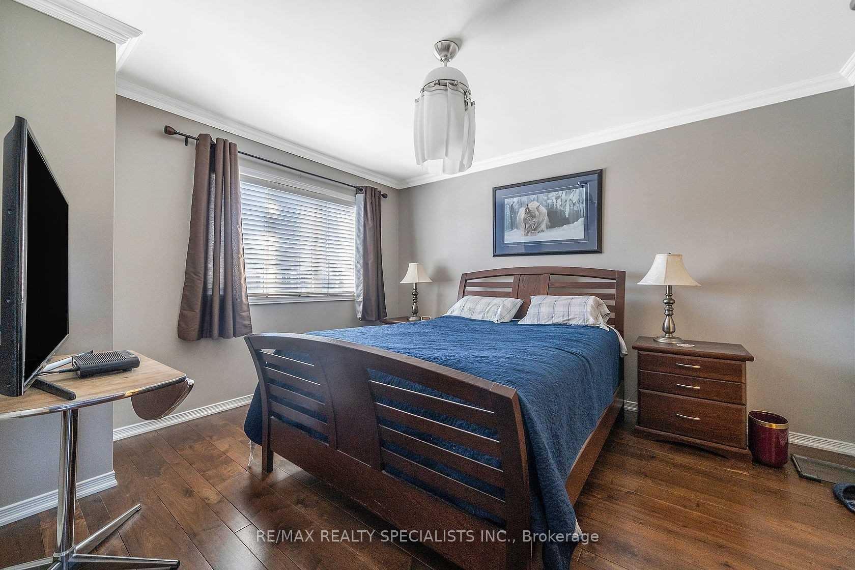 Photo 17 of 272 Fitzgerald Crescent, Milton, Dempsey — HOMEH